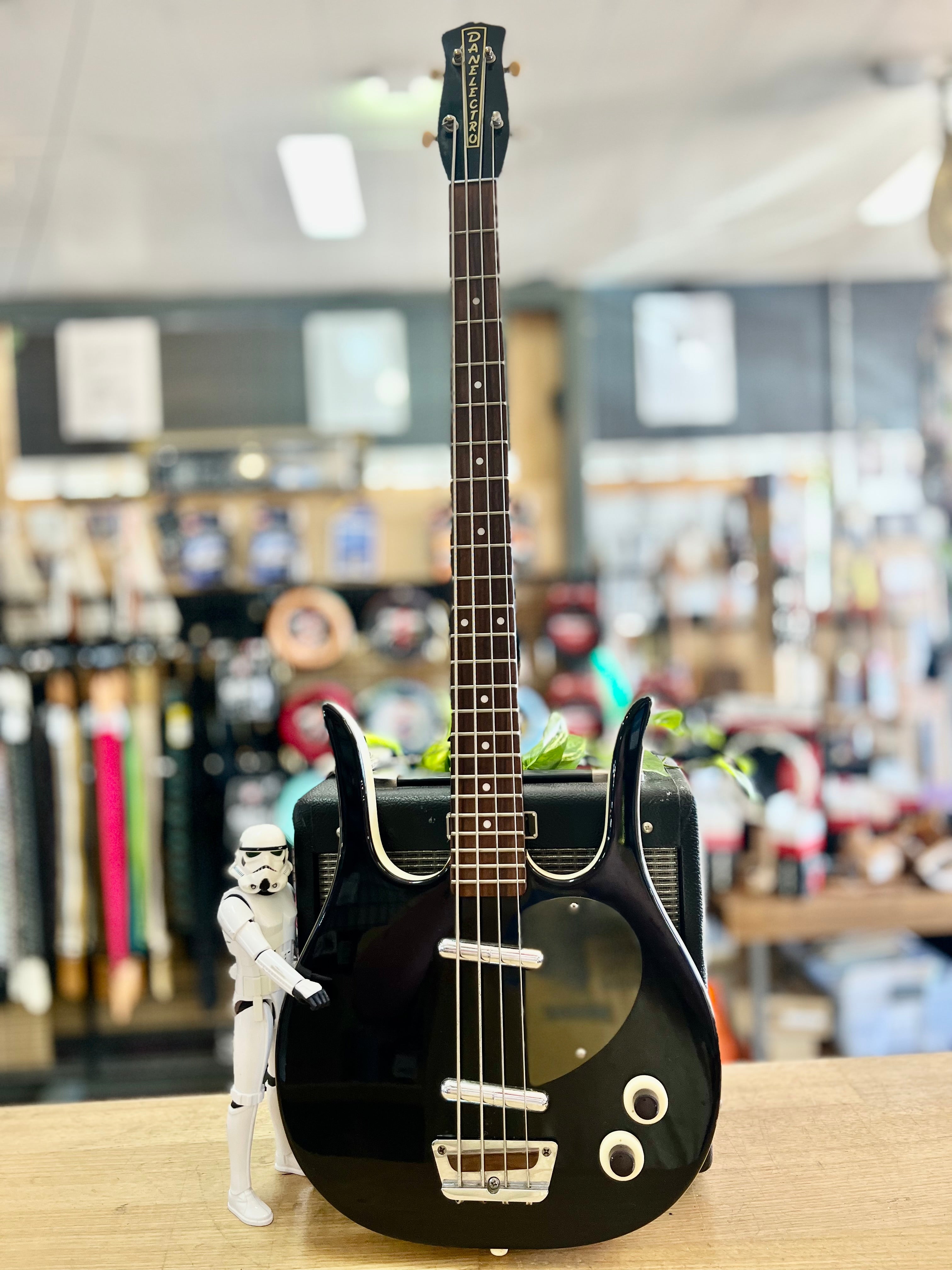 Danelectro | Longhorn Bass | Black | Pre-Loved