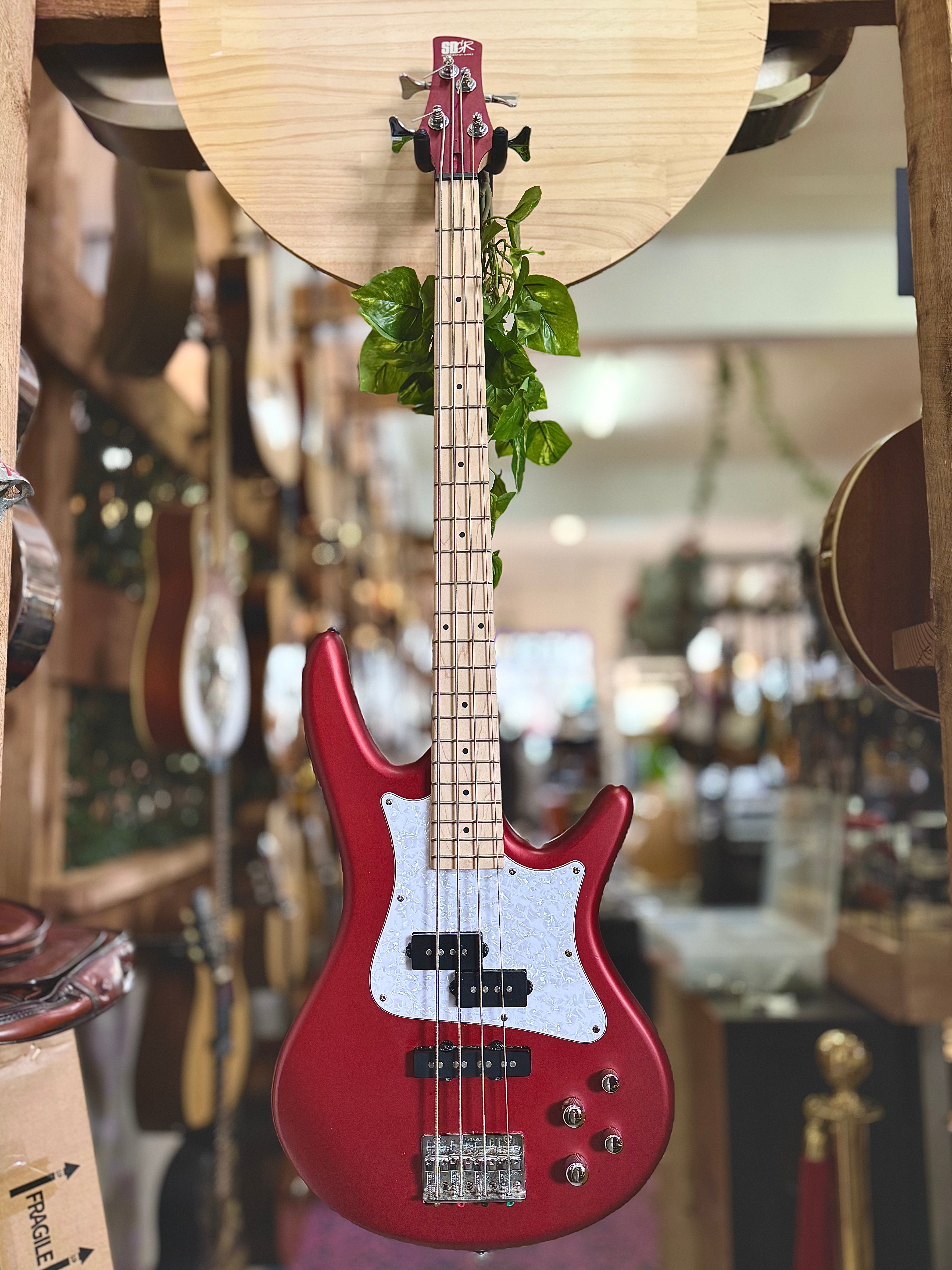 Ibanez | SRMD200 CAM | 4 String Bass | Candy Apple Red | Pre-Loved