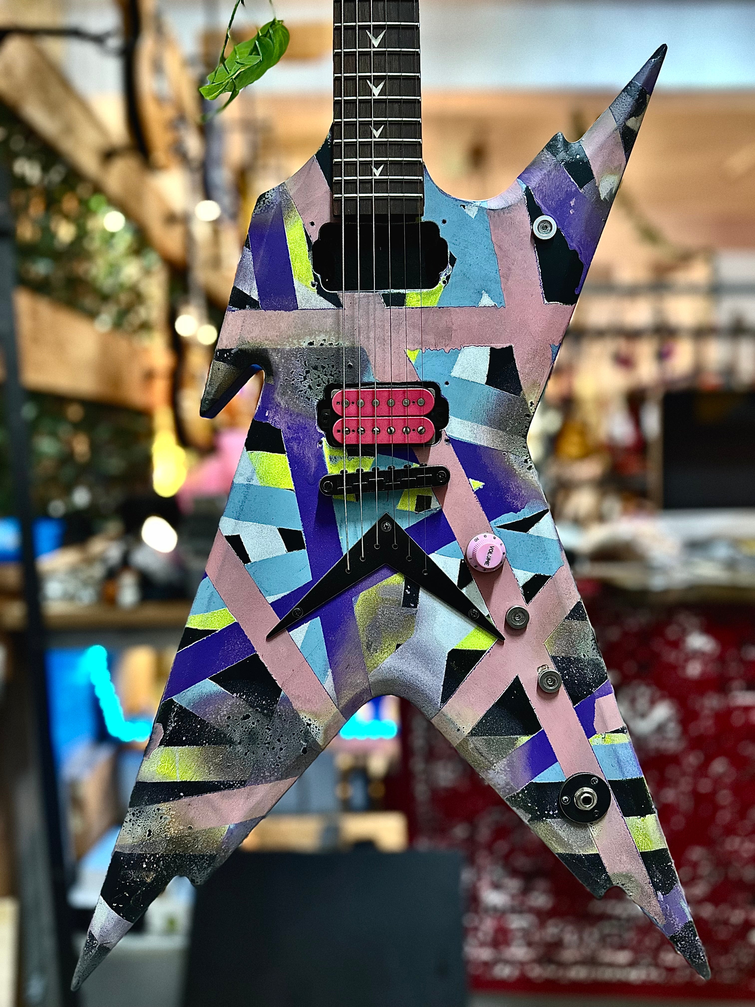 Dean | Leadbetter Rabid Dog Relic | Razorback X Custom | EVH on ACID relic’d finish