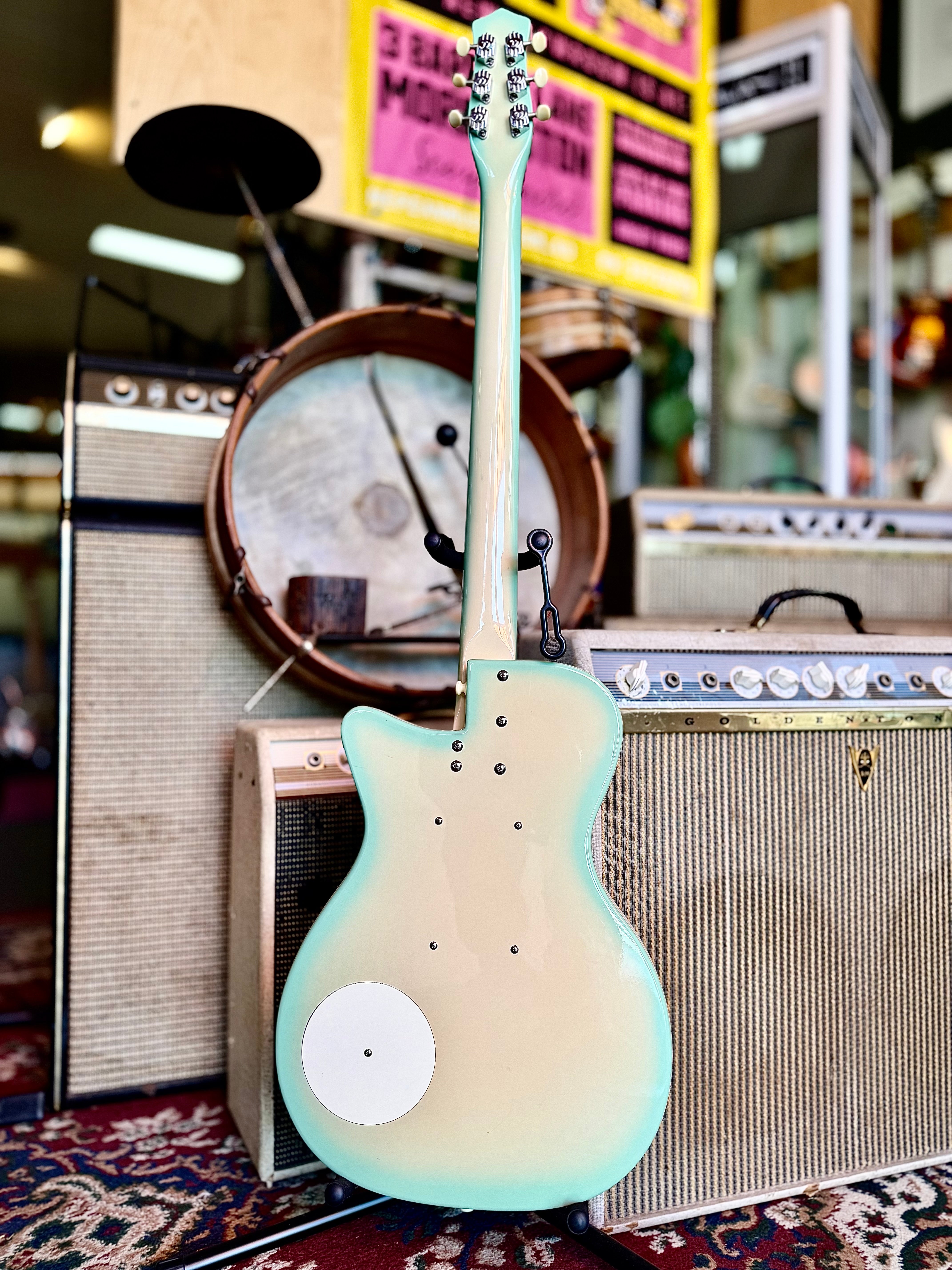 Danelectro | U2 56’ Reissue Baritone | Blue Burst | Pre-Loved