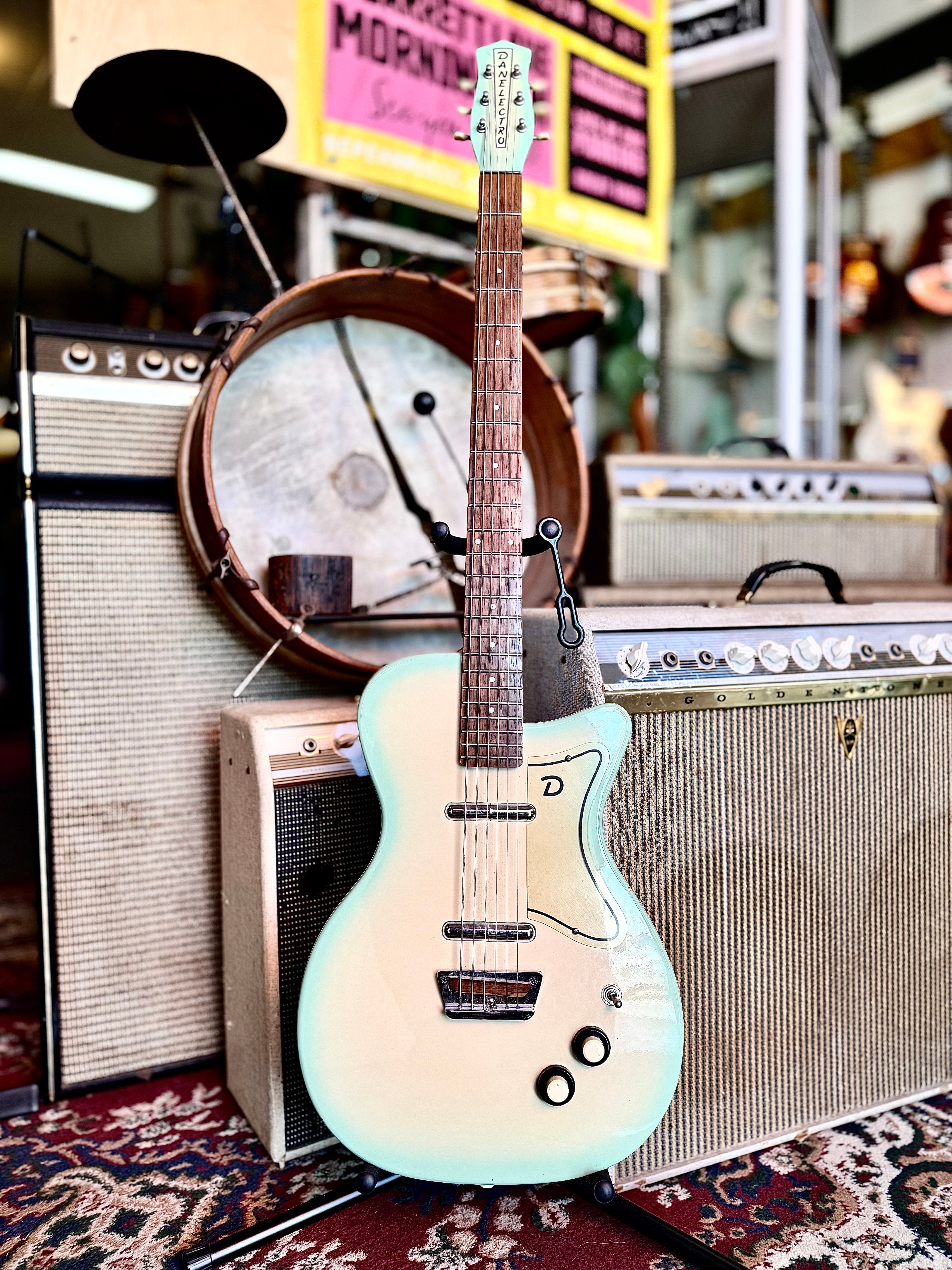 Danelectro | U2 56’ Reissue Baritone | Blue Burst | Pre-Loved