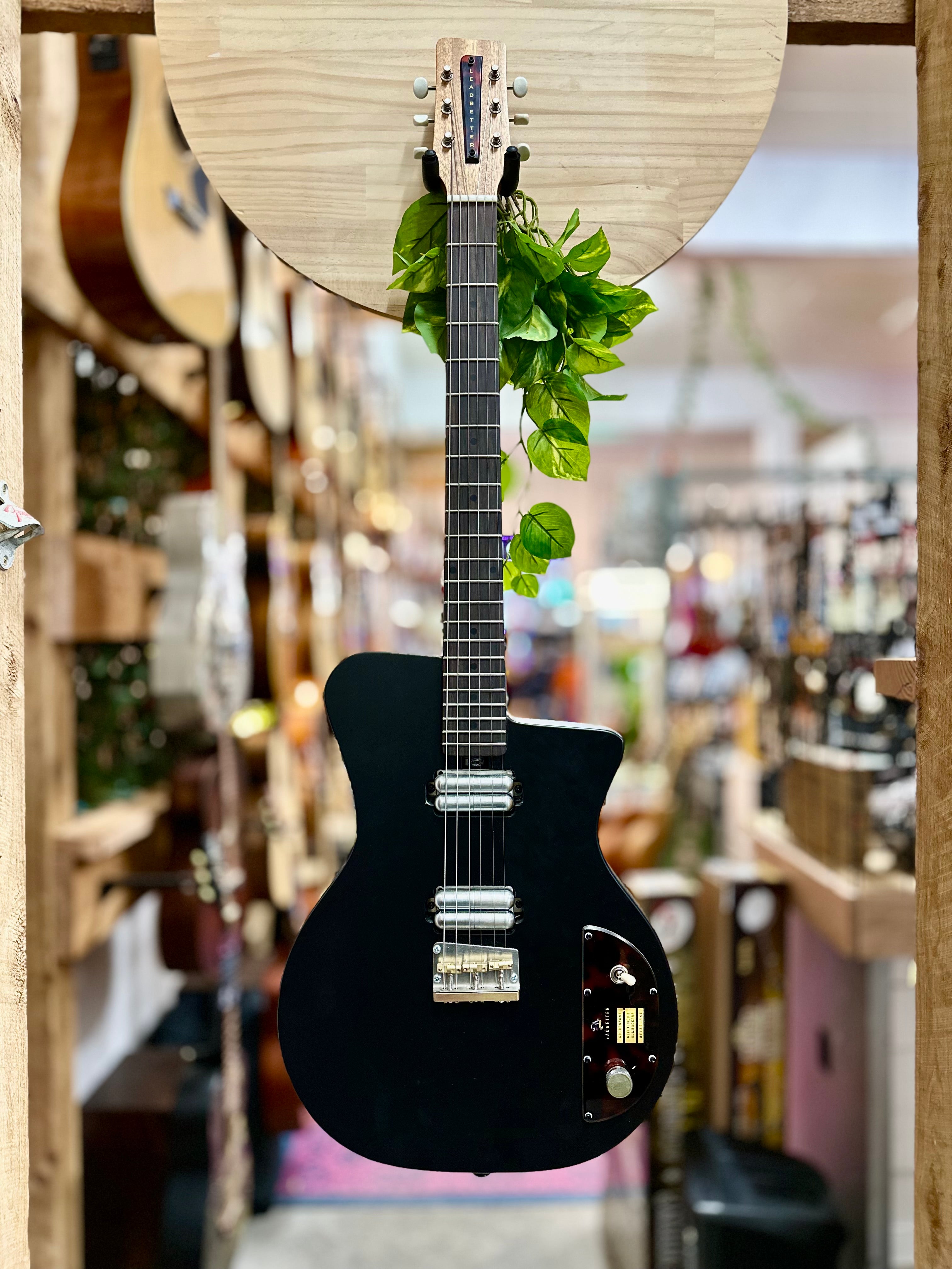 Leadbetter | GT | Battle Relic Black | Electric Guitar | SOLD
