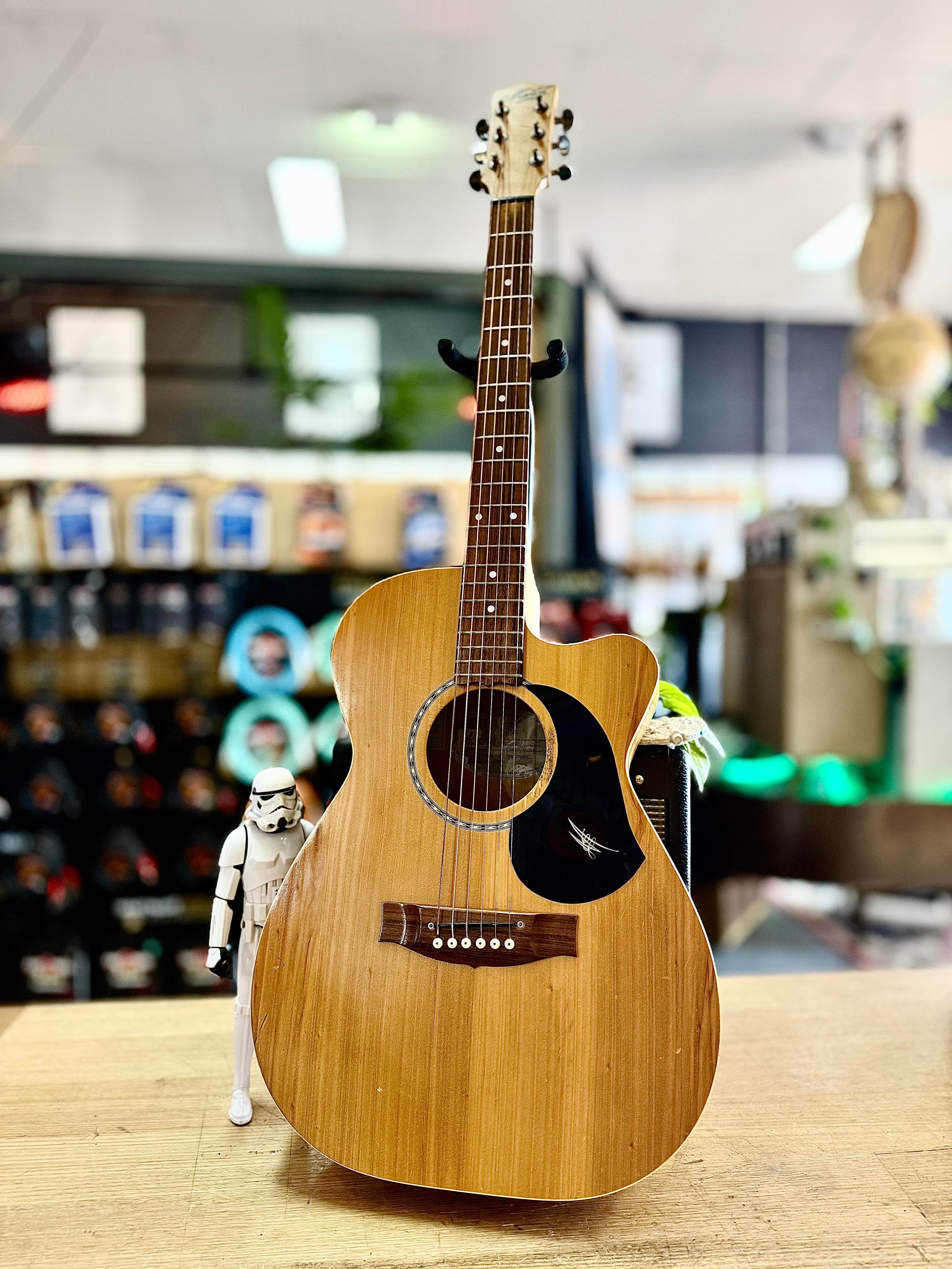 Maton | EBG808CL | Performer | Acoustic/Electric | Pre-Loved