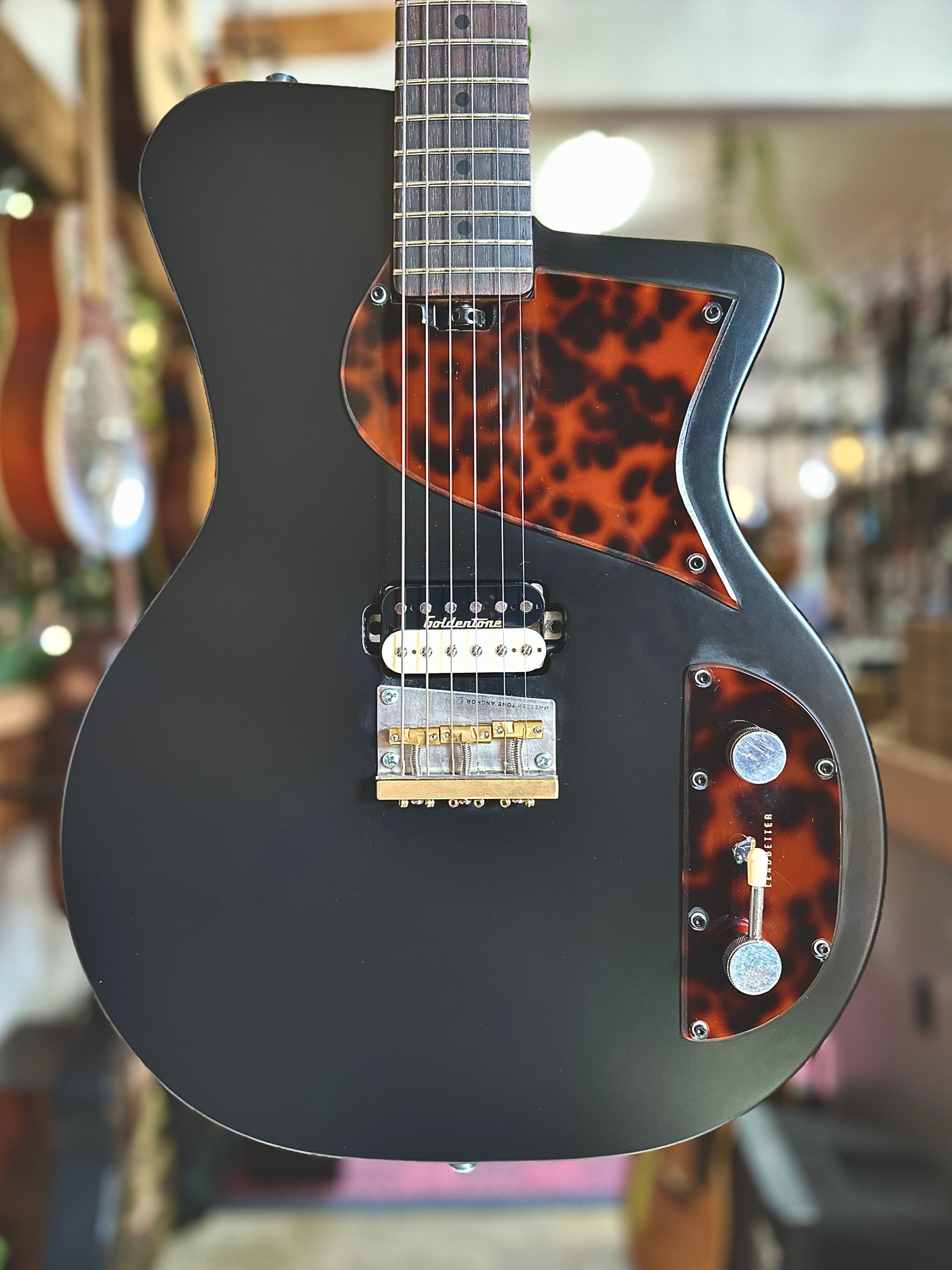 Leadbetter | GT Junior | Battle Relic Black | Electric Guitar