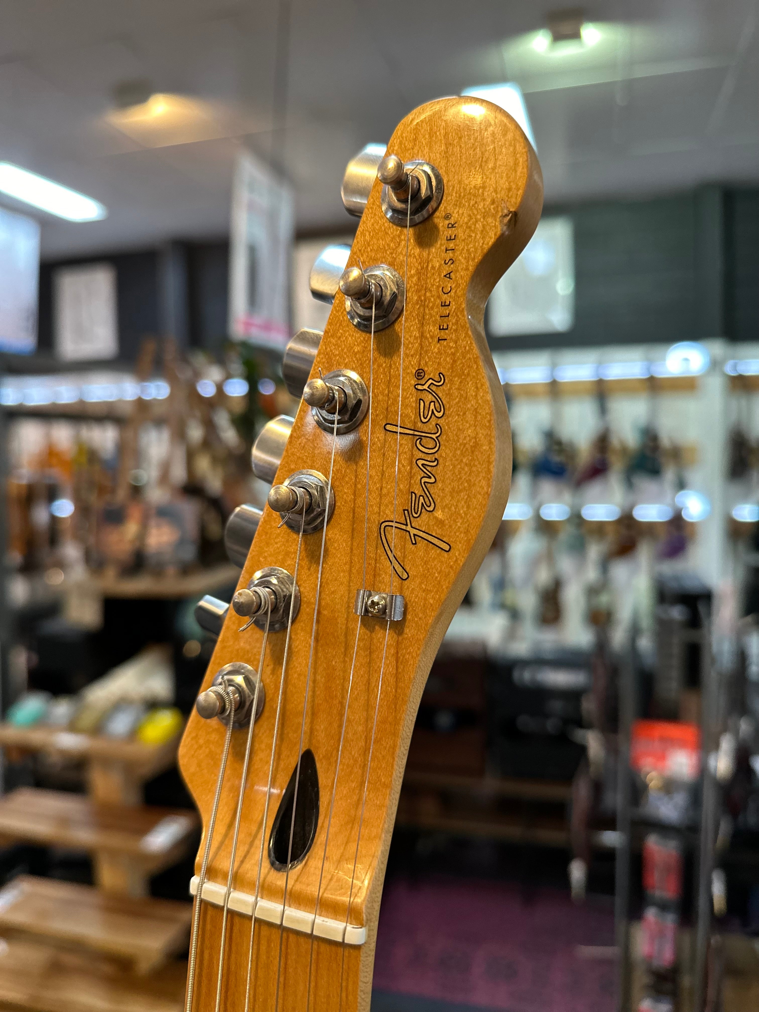 Fender | Leadbetter Rabid Dog Relic | Cabronita Tele | Relic Shell Pink