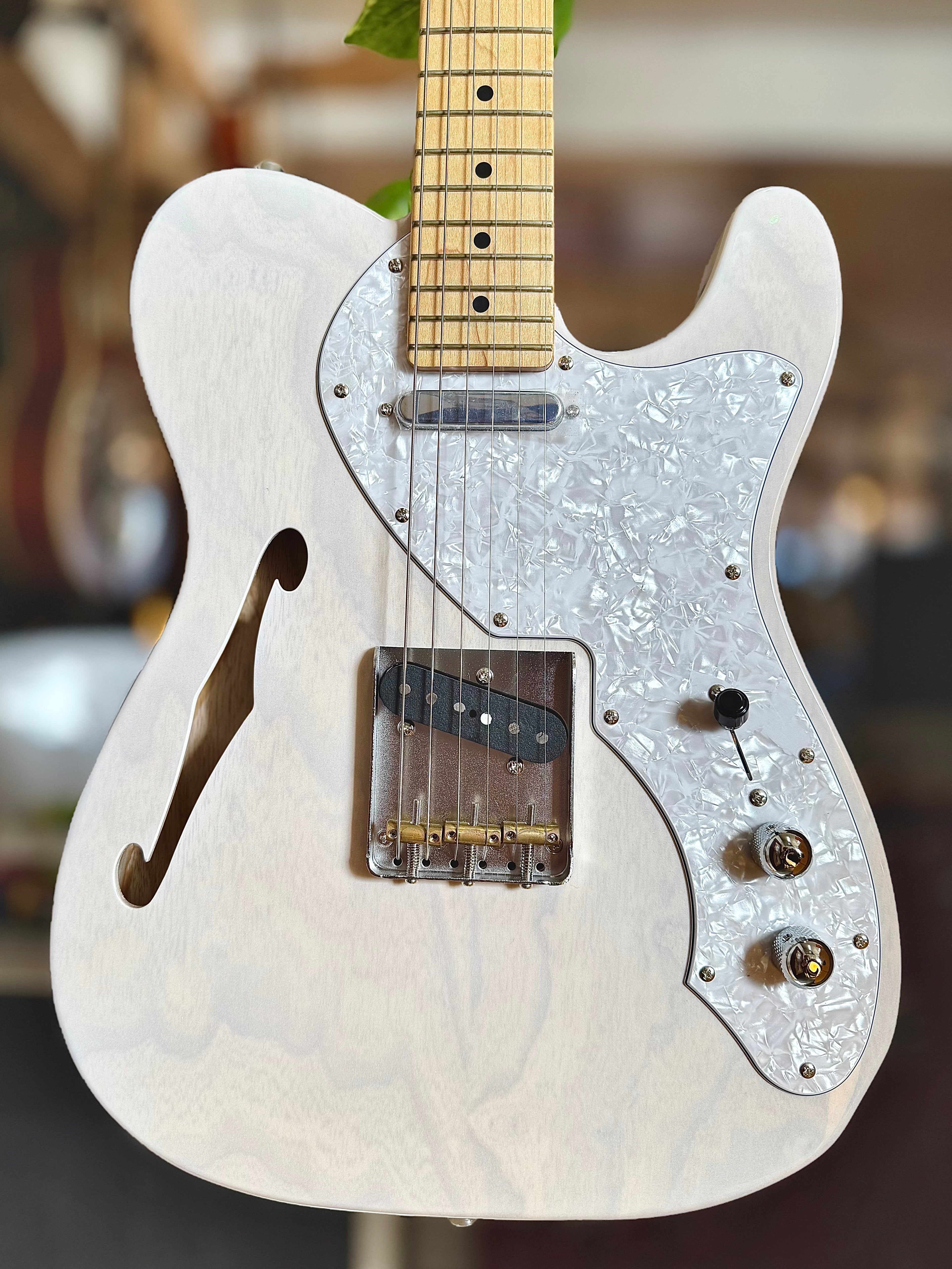 FGN | MIJ | Neo Classic Series | NTE110MAHT | White Blonde