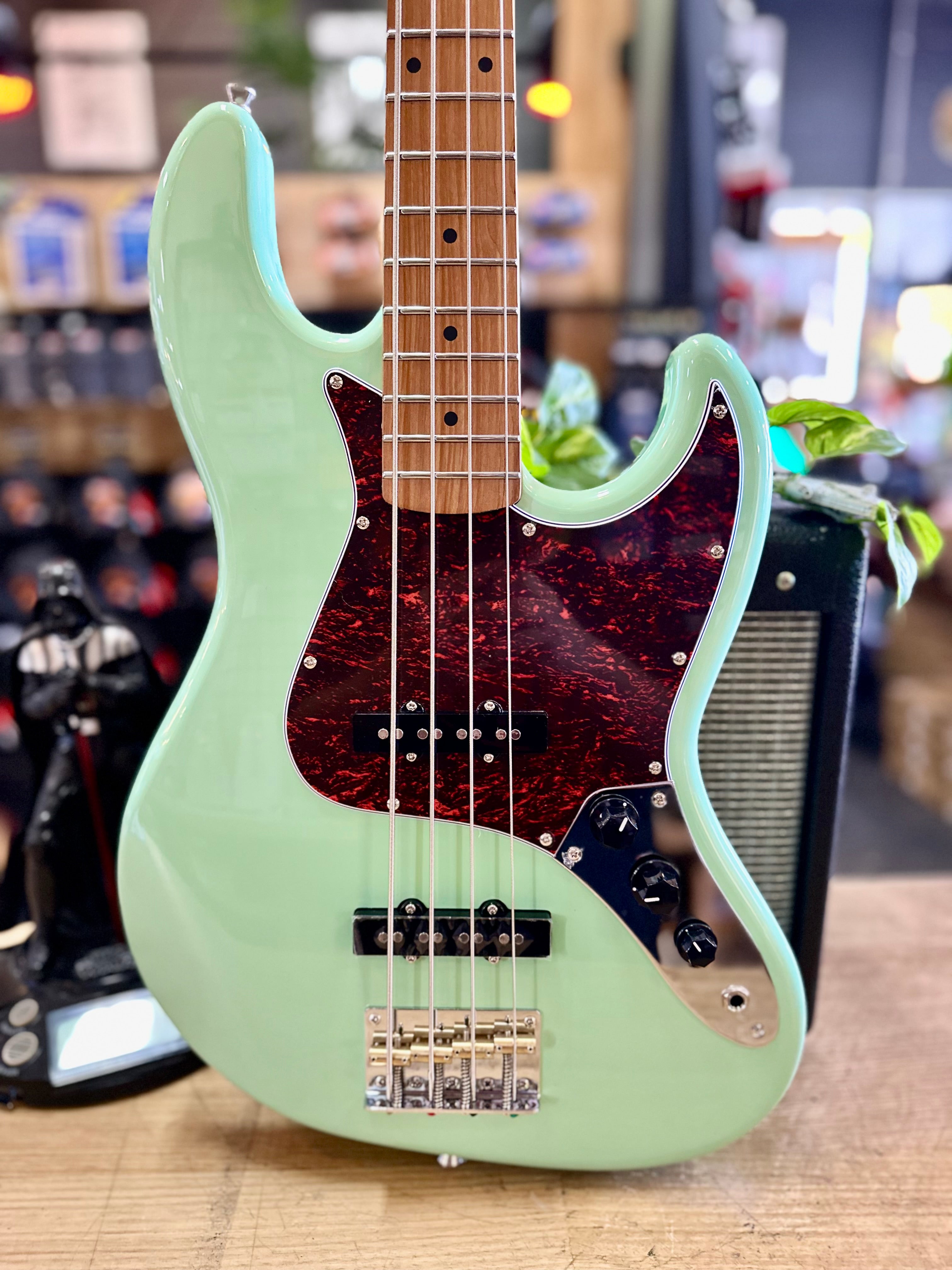 Jet Guitars | JJB-300 | J-Bass | Seafoam Green