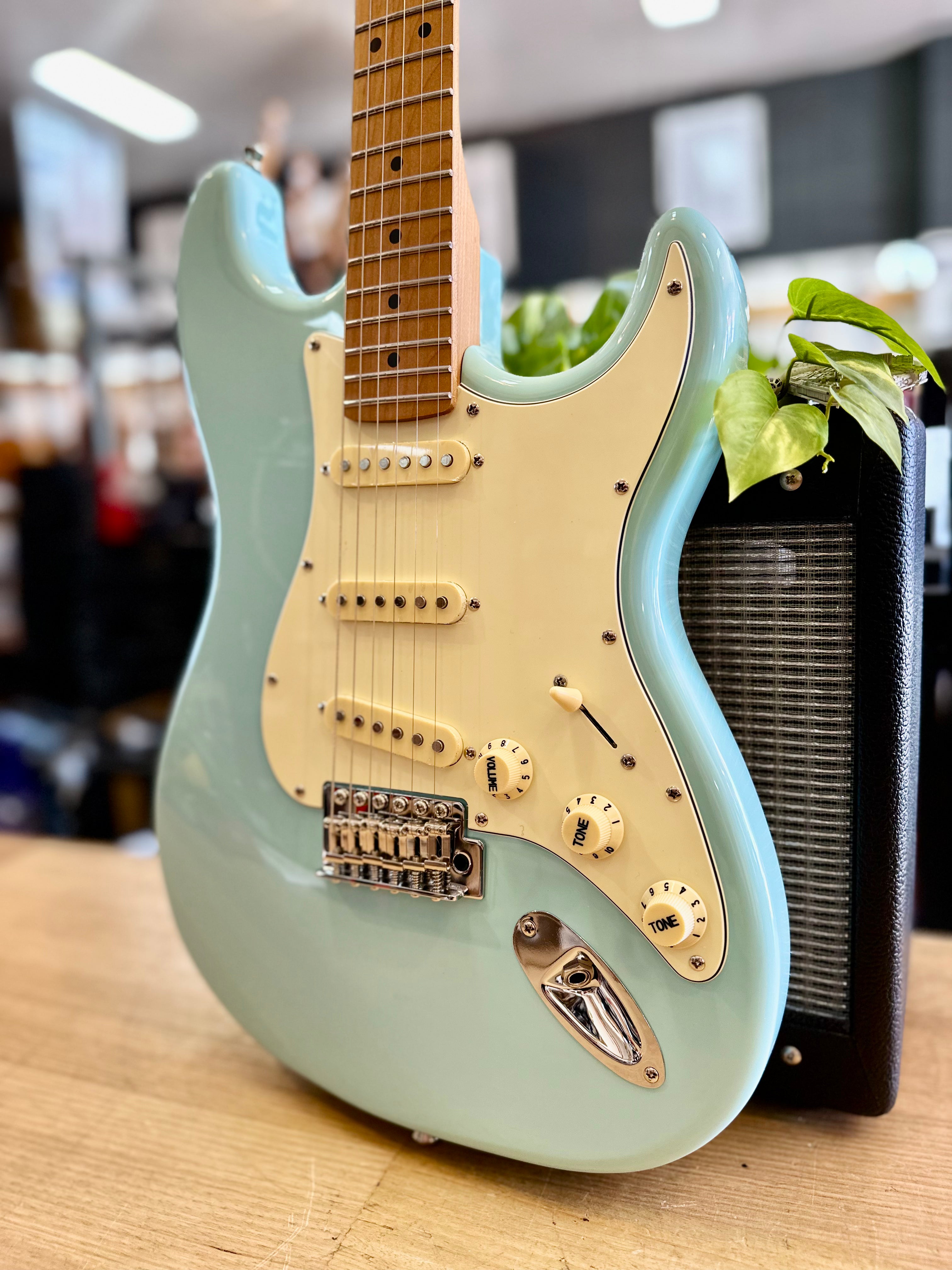 Jet Guitars | JS300 | SSS | Sonic Blue