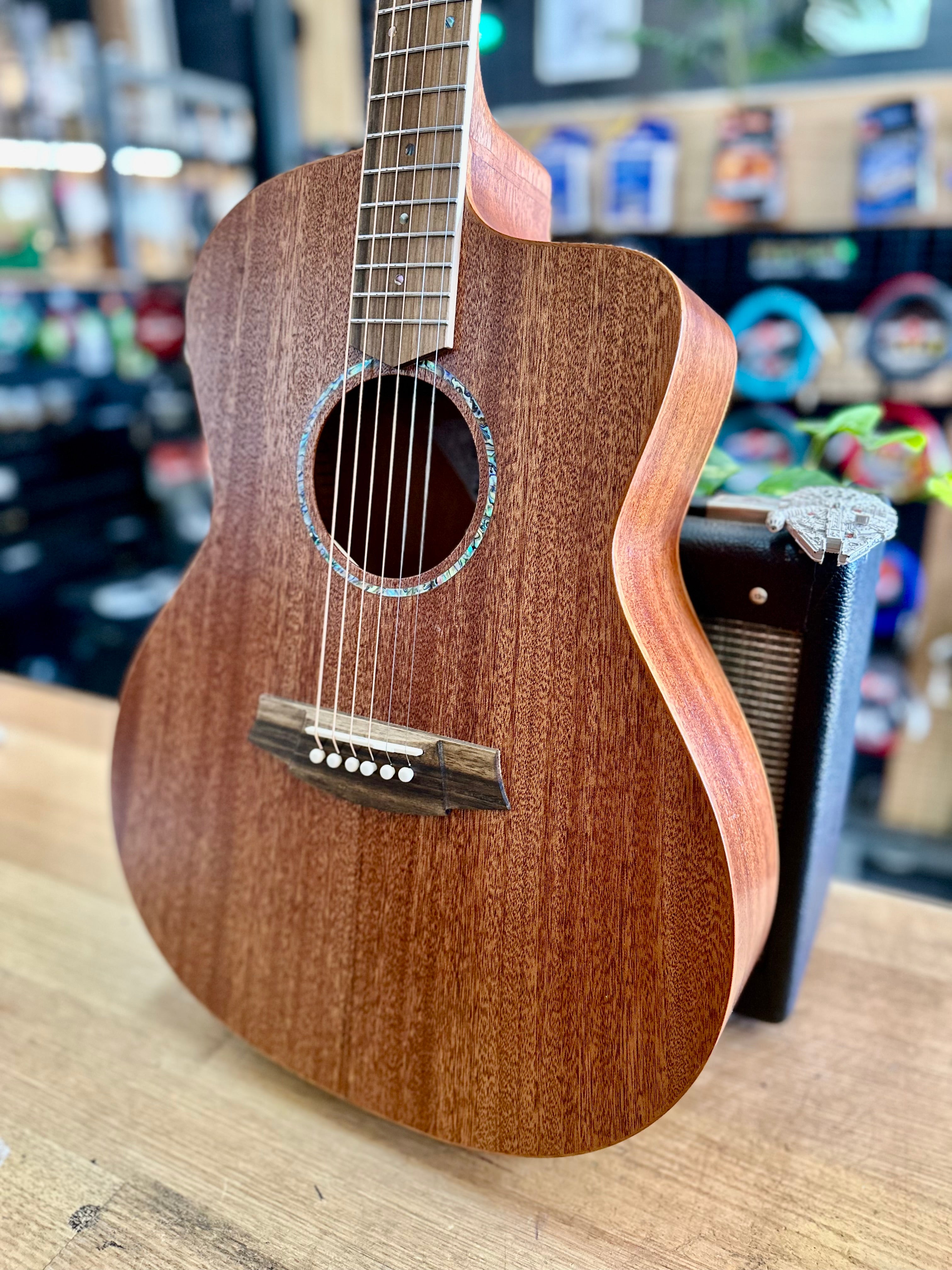 Cole Clark | STUDIO | AN1EC-MMAH | African Mahogany | Acoustic/Electric