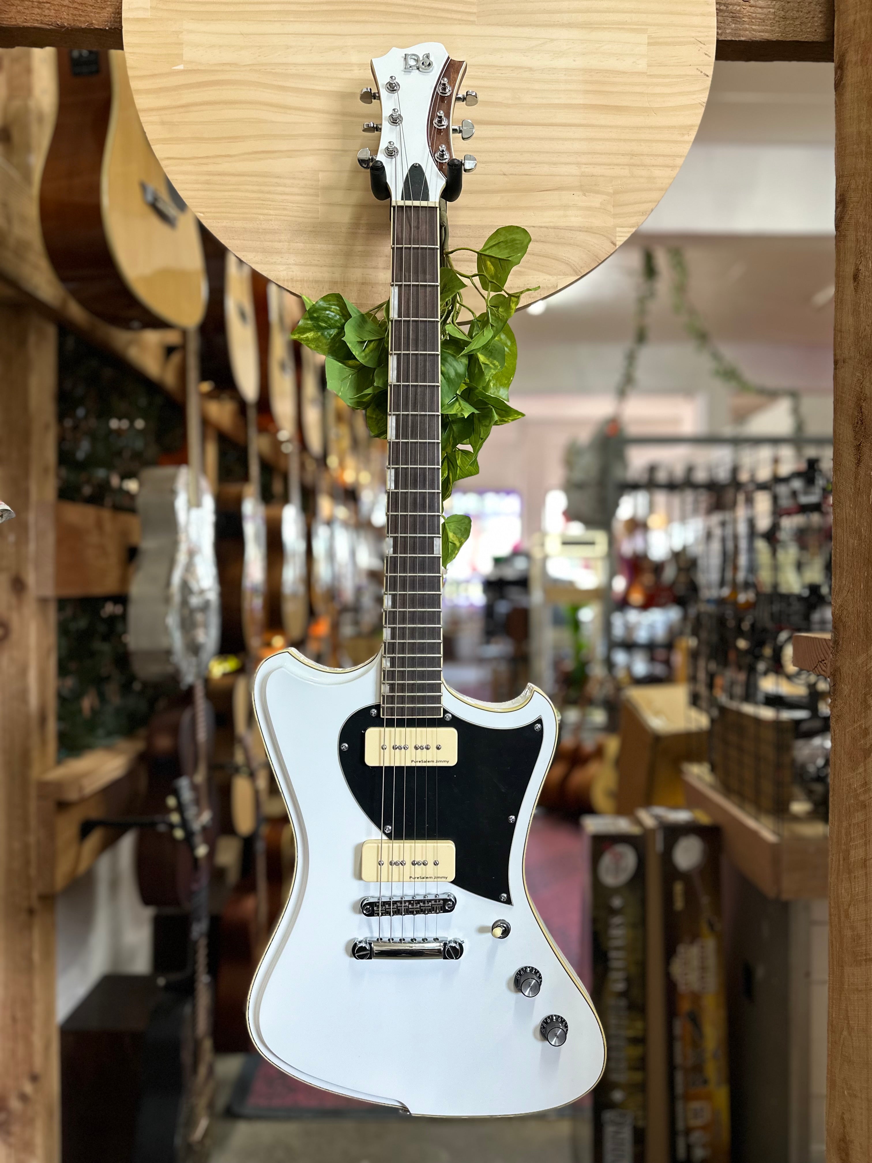 PureSalem | El Brujo | Olympic White