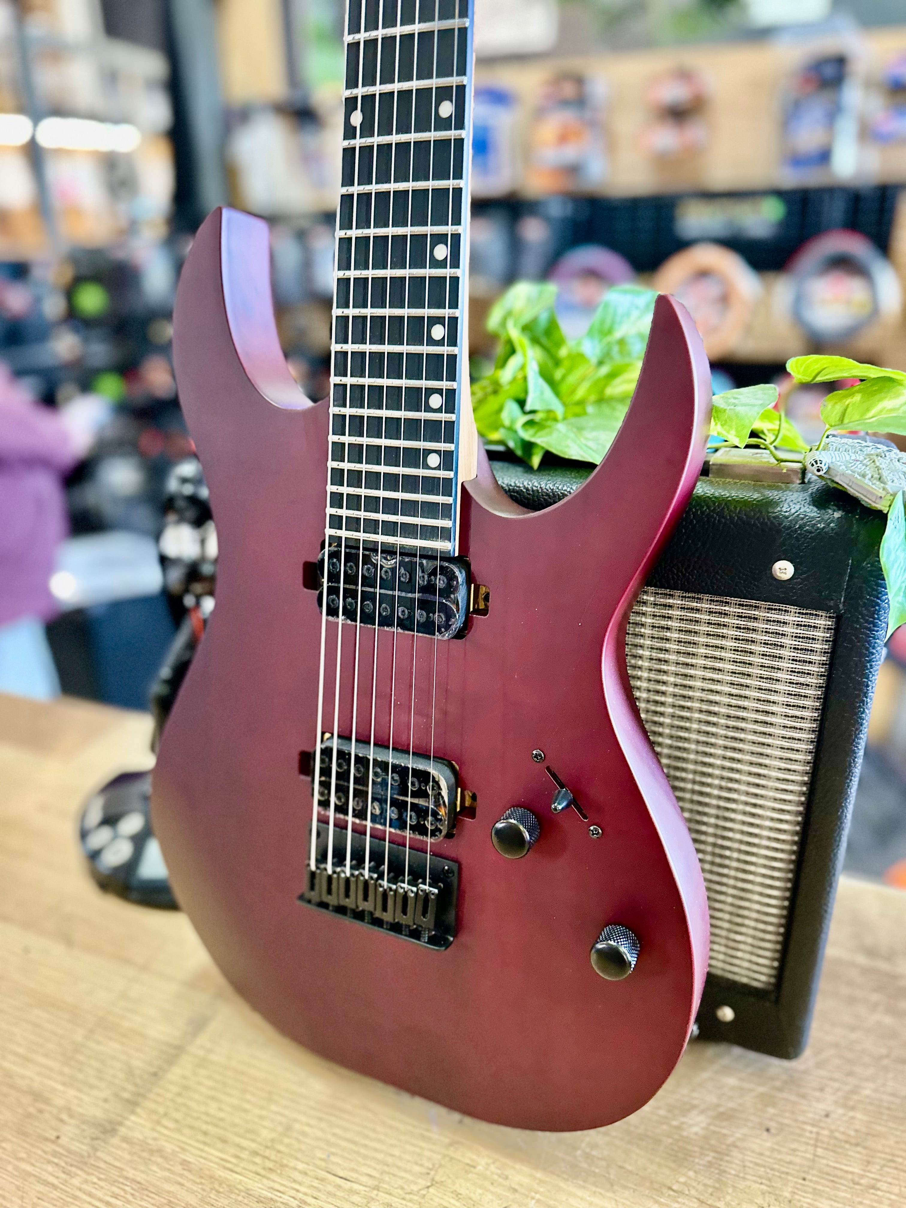 Spira Guitars | S-407 MWR | 7 - String | Satin Wine Red