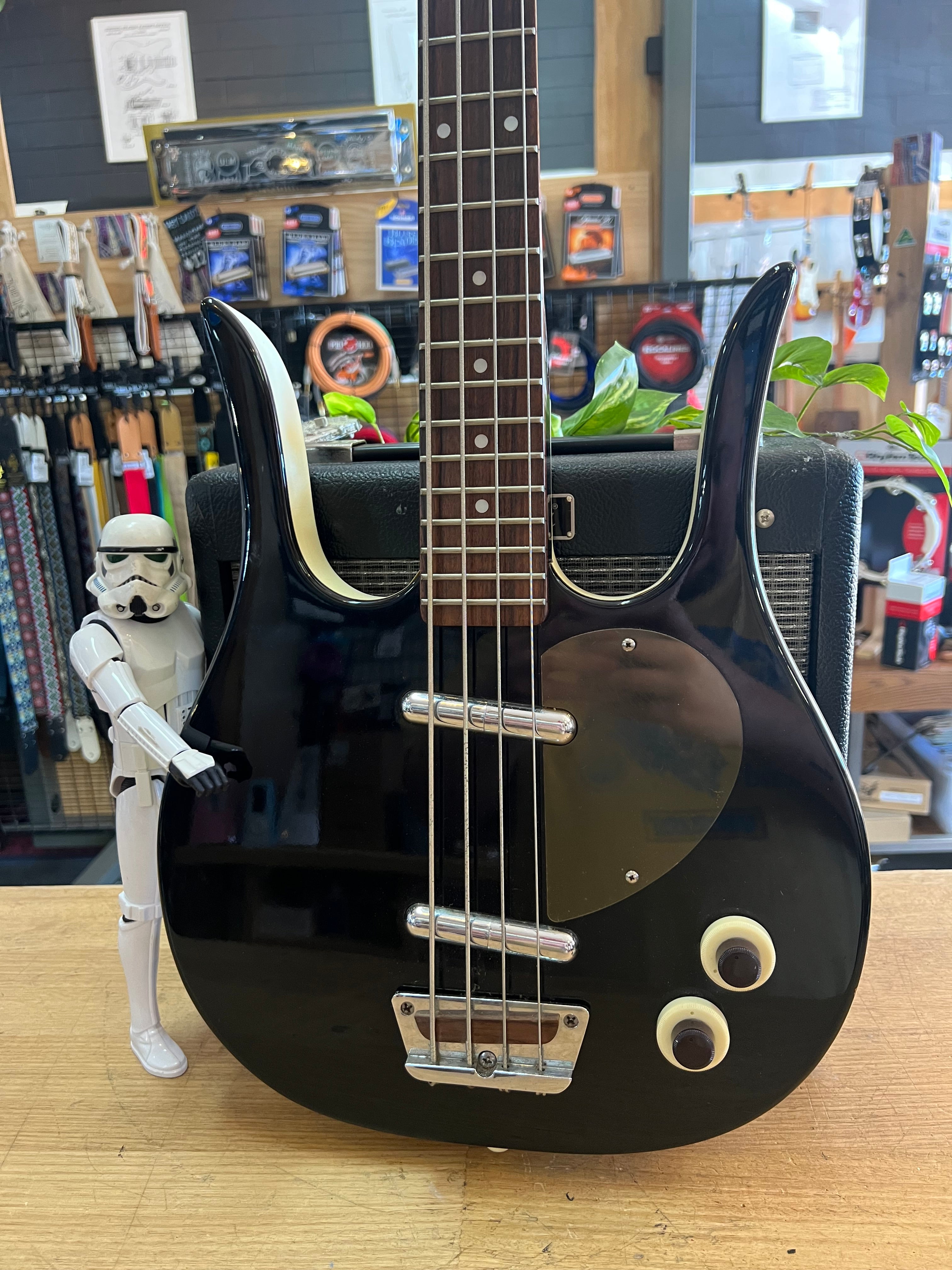 Danelectro | Longhorn Bass | Black | Pre-Loved