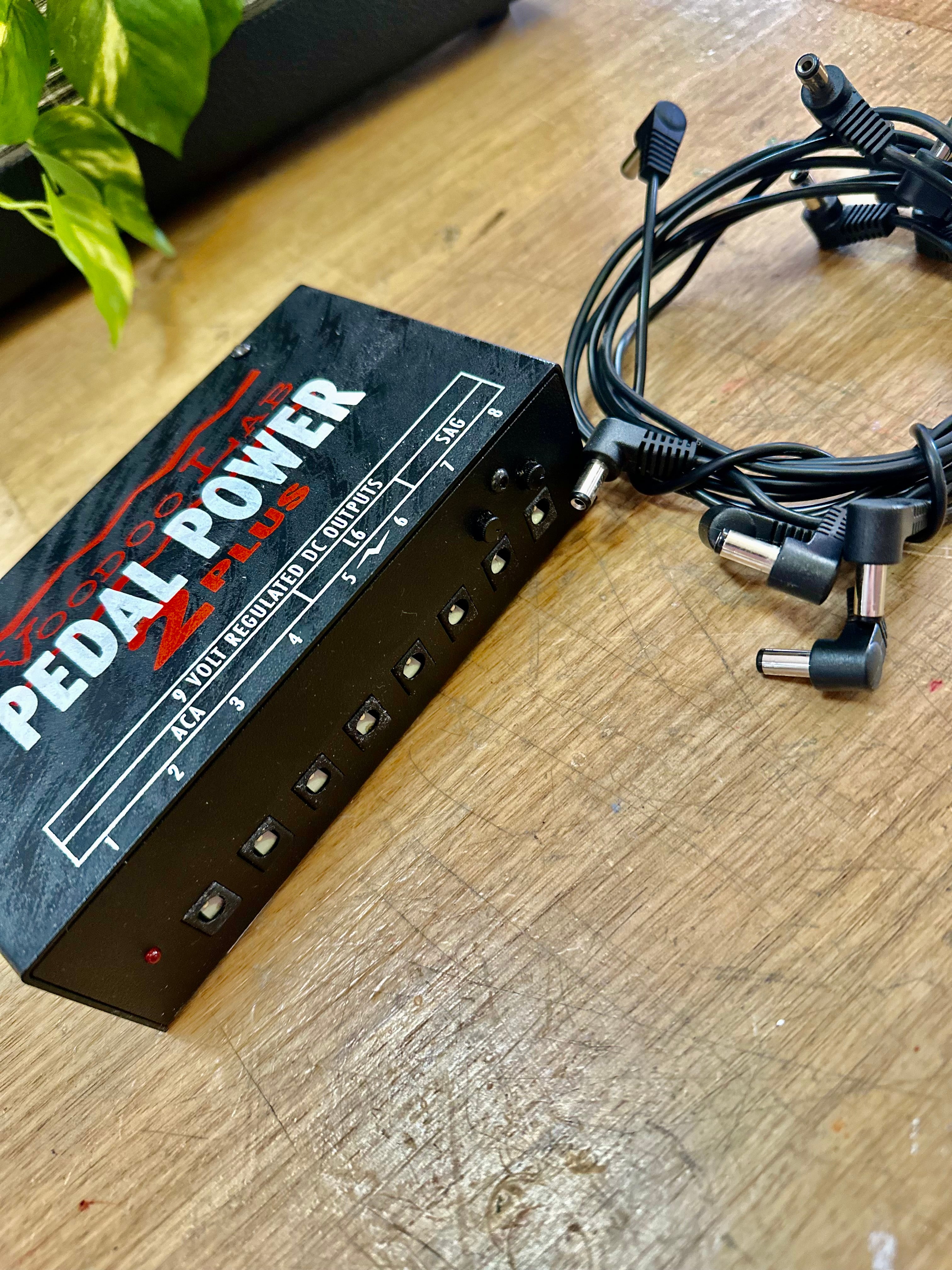 Voodoo Labs | 🔥PRICE DROP | Pedal Power 2 + | Power Supply | Pre-Loved