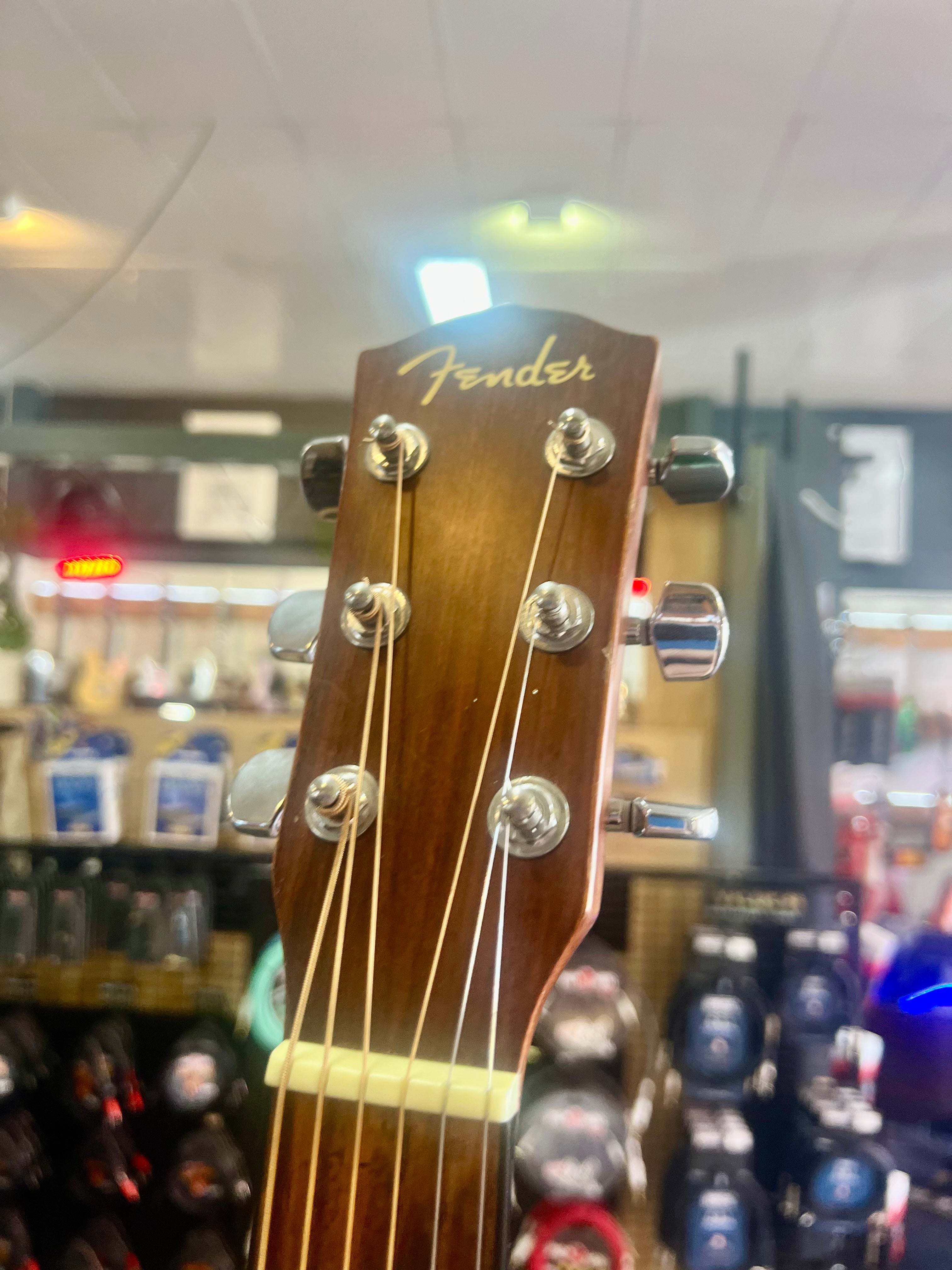 Fender | DG-14 Dreadnought | Solid Cedar Top | Pre-Loved