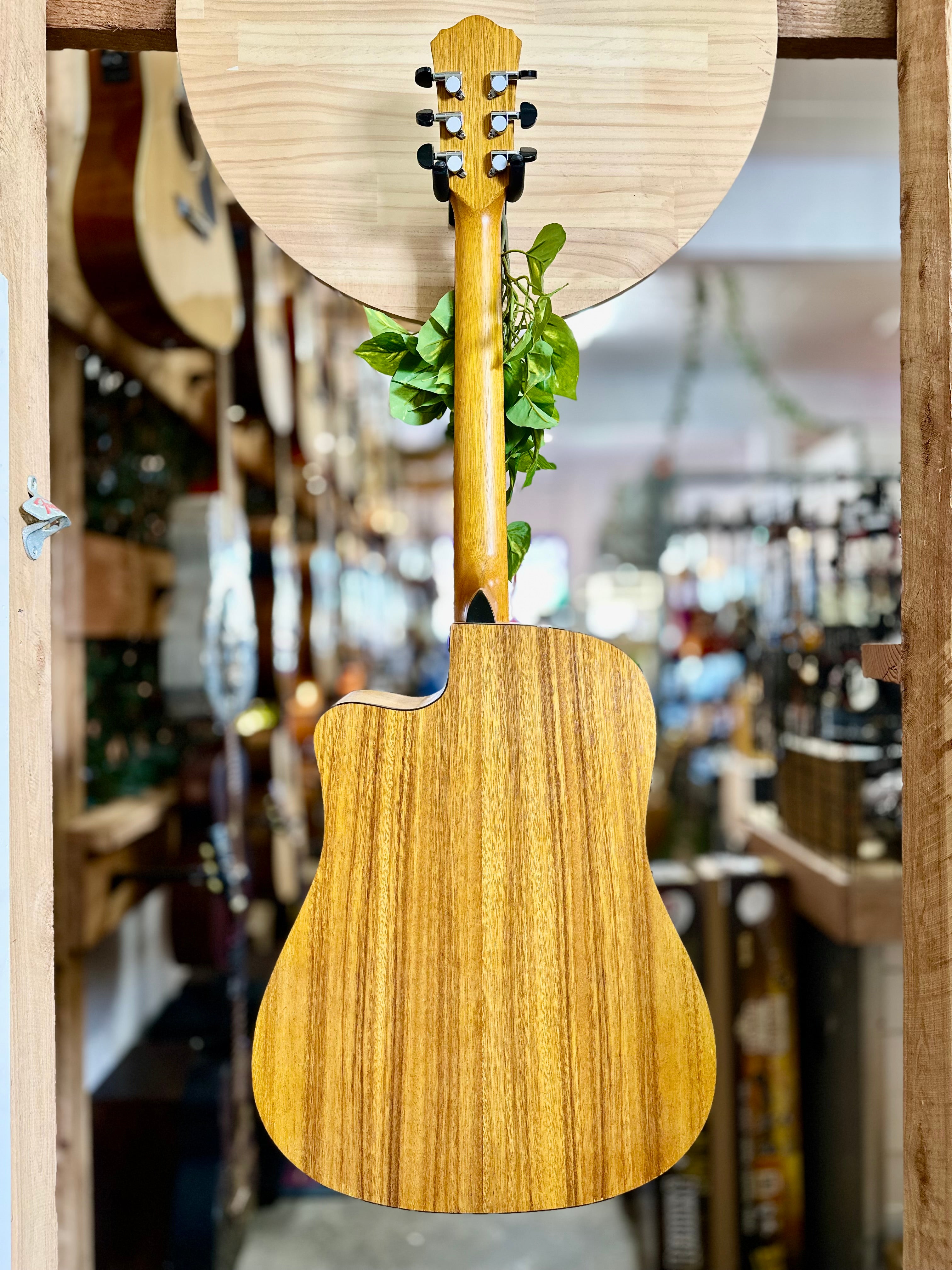 Martinez | MDC-41-KOA | Dresdnought Cutaway Acoustic Electric Guitar (KOA)