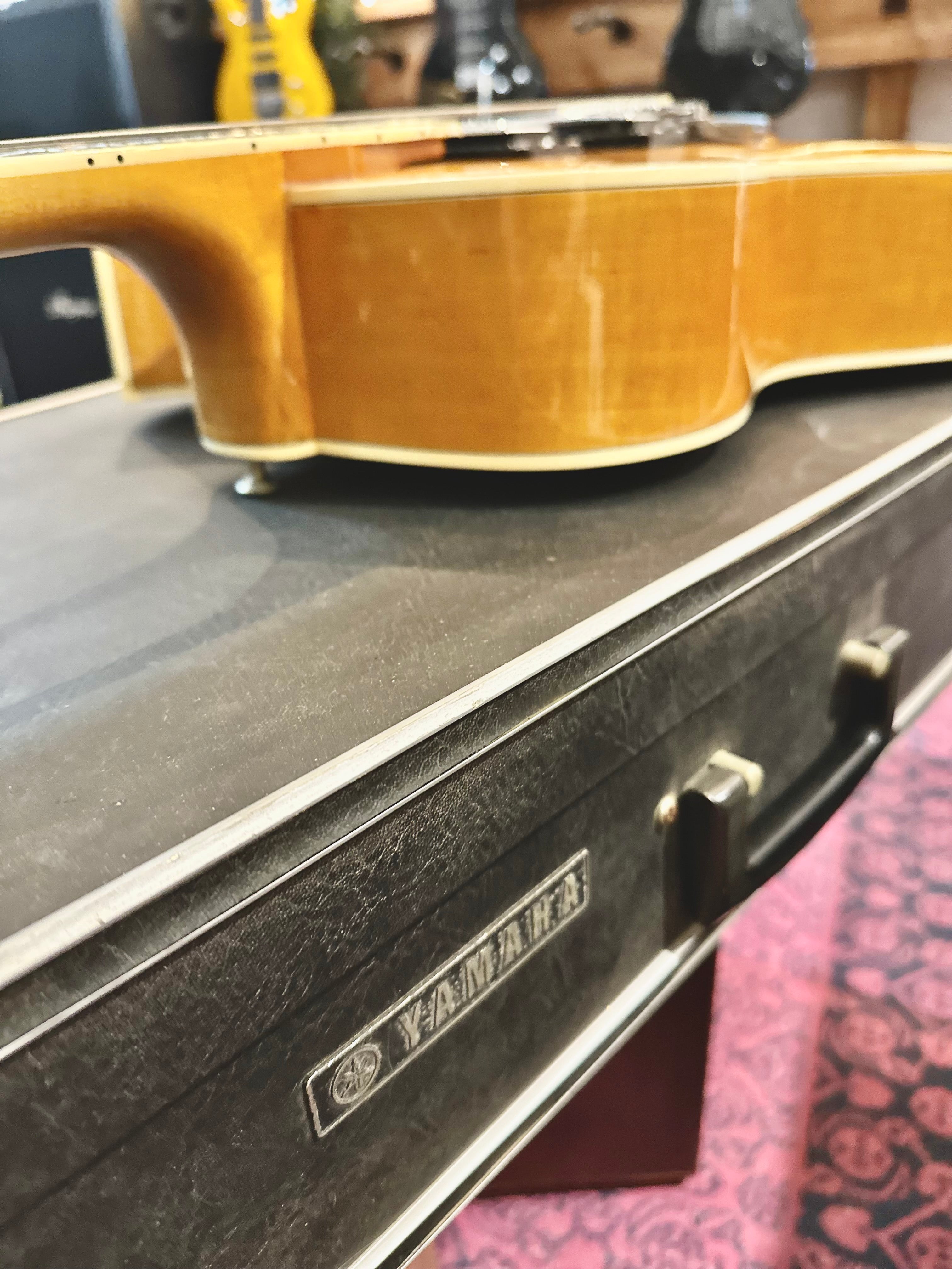 Yamaha | AE-11 | Hollowbody Electric | MIJ | 1970s | Vintage