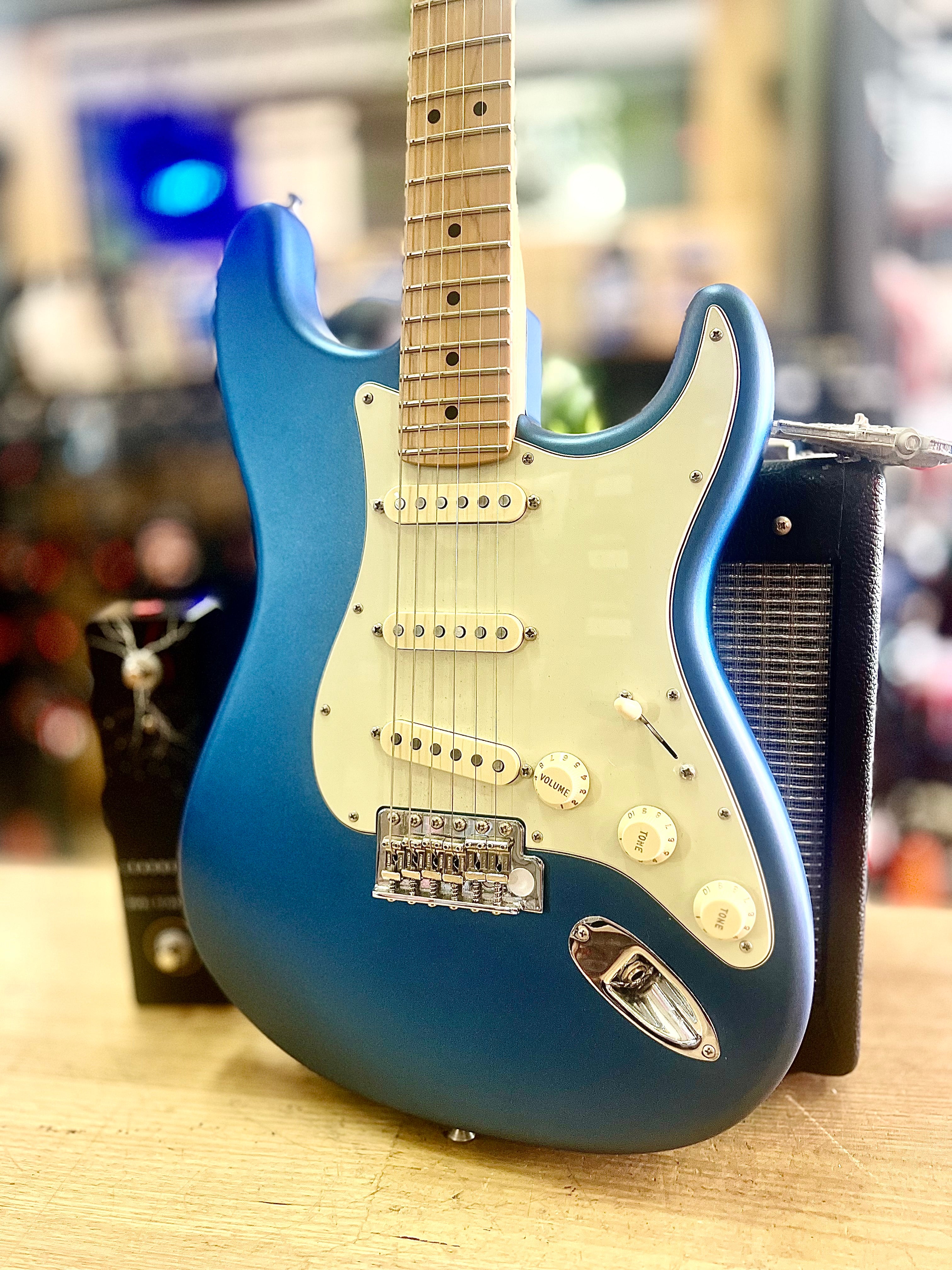 Fender | American Performer Stratocaster | Satin Lake Placid Blue | Pre-Loved