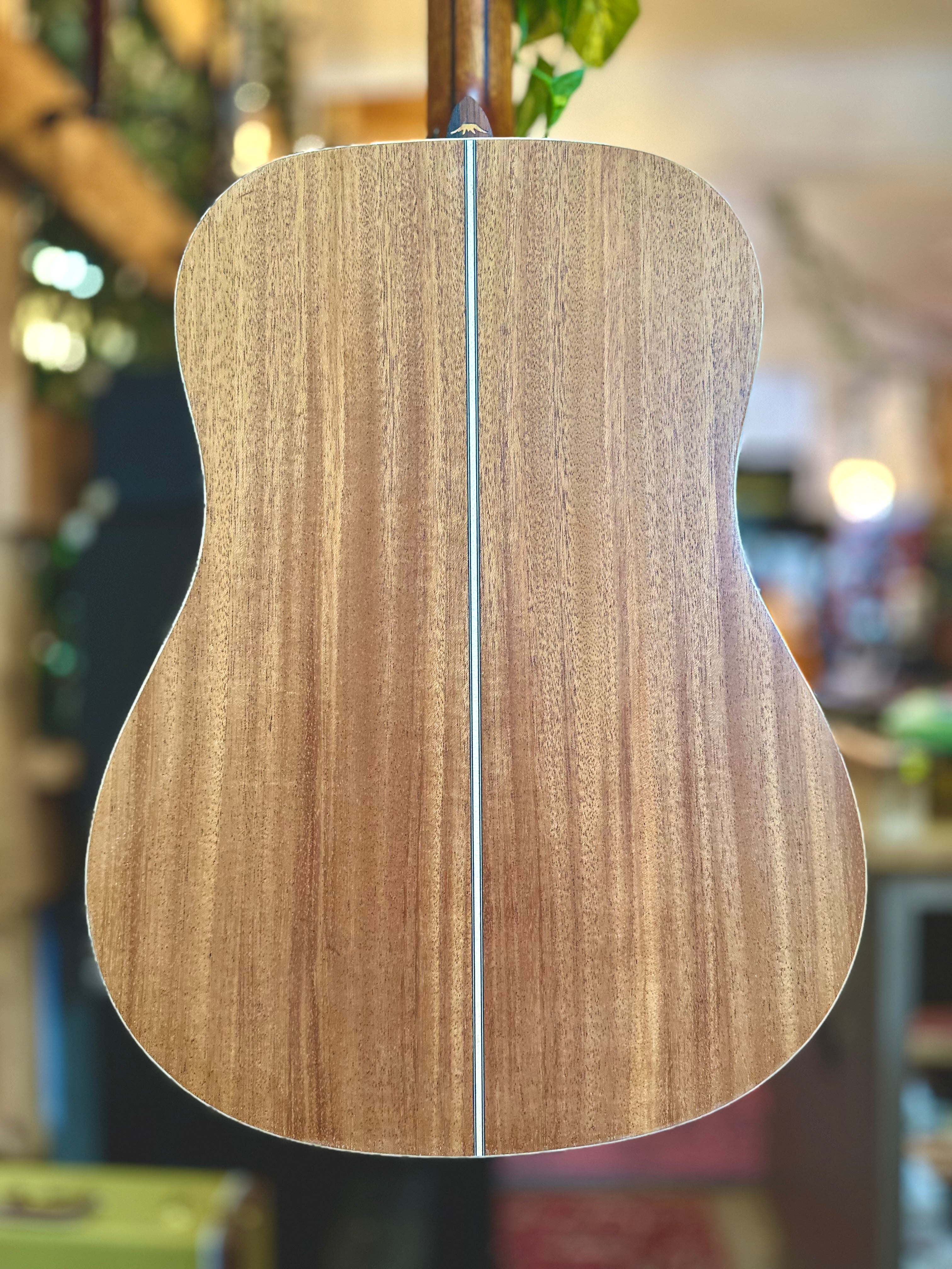 BROMO | BAT1 | Solid Top | Tahoma Series Acoustic Guitar