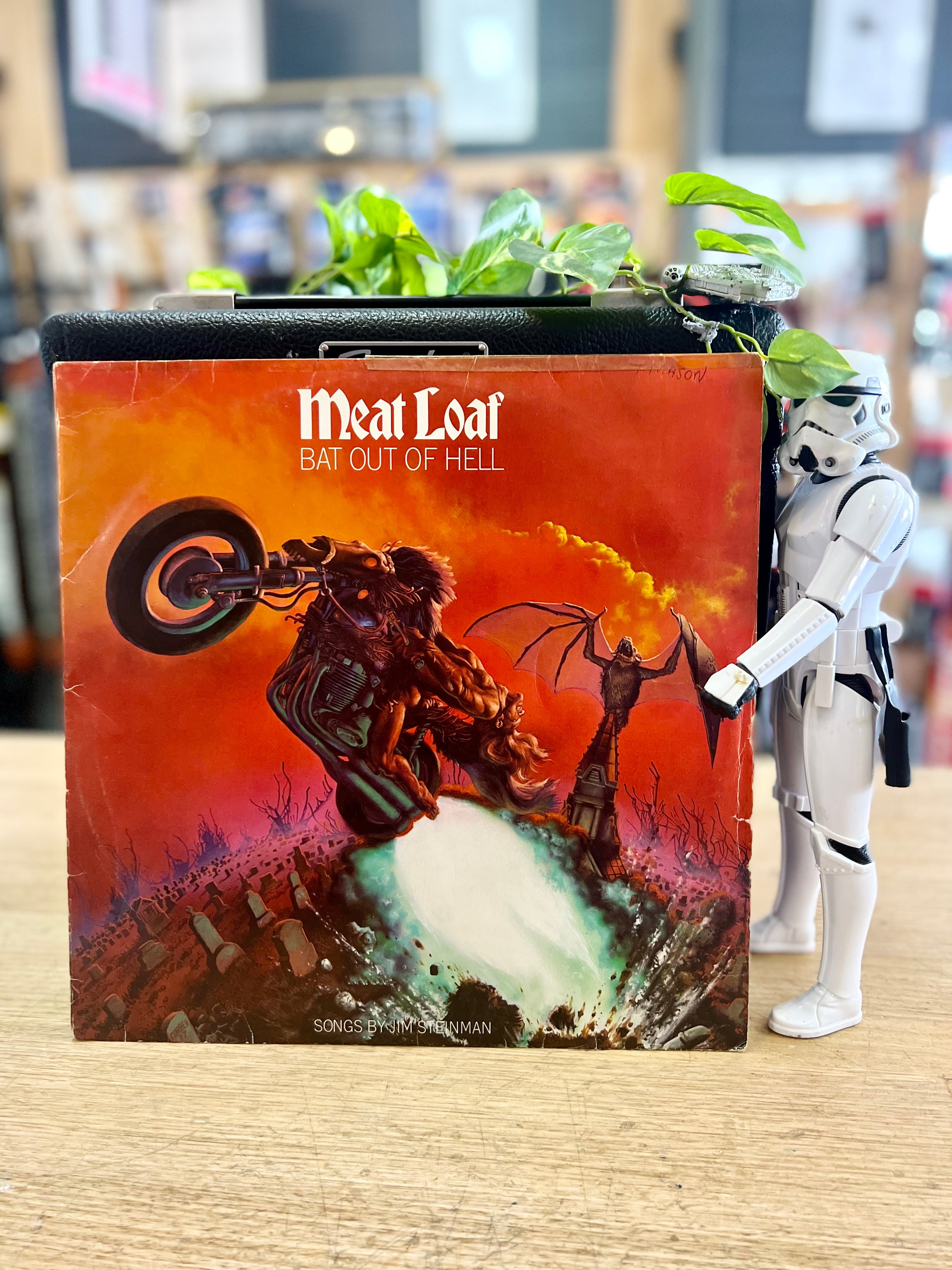 Meat Loaf | Bat Out Of Hell | 1977 Australian Pressing | Vintage Vinyl