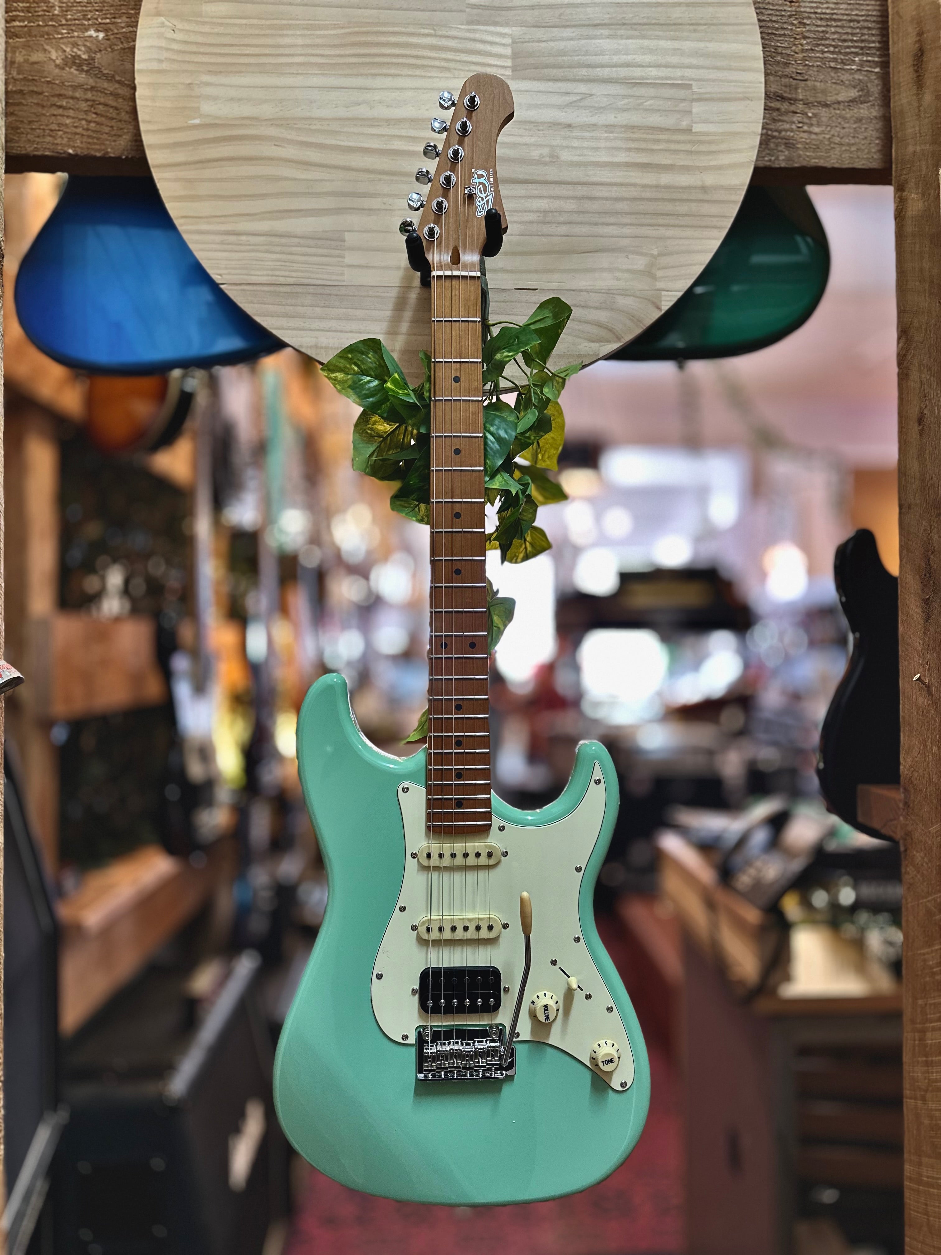 Jet Guitars | JS-400 | HSS | Sea Foam Green