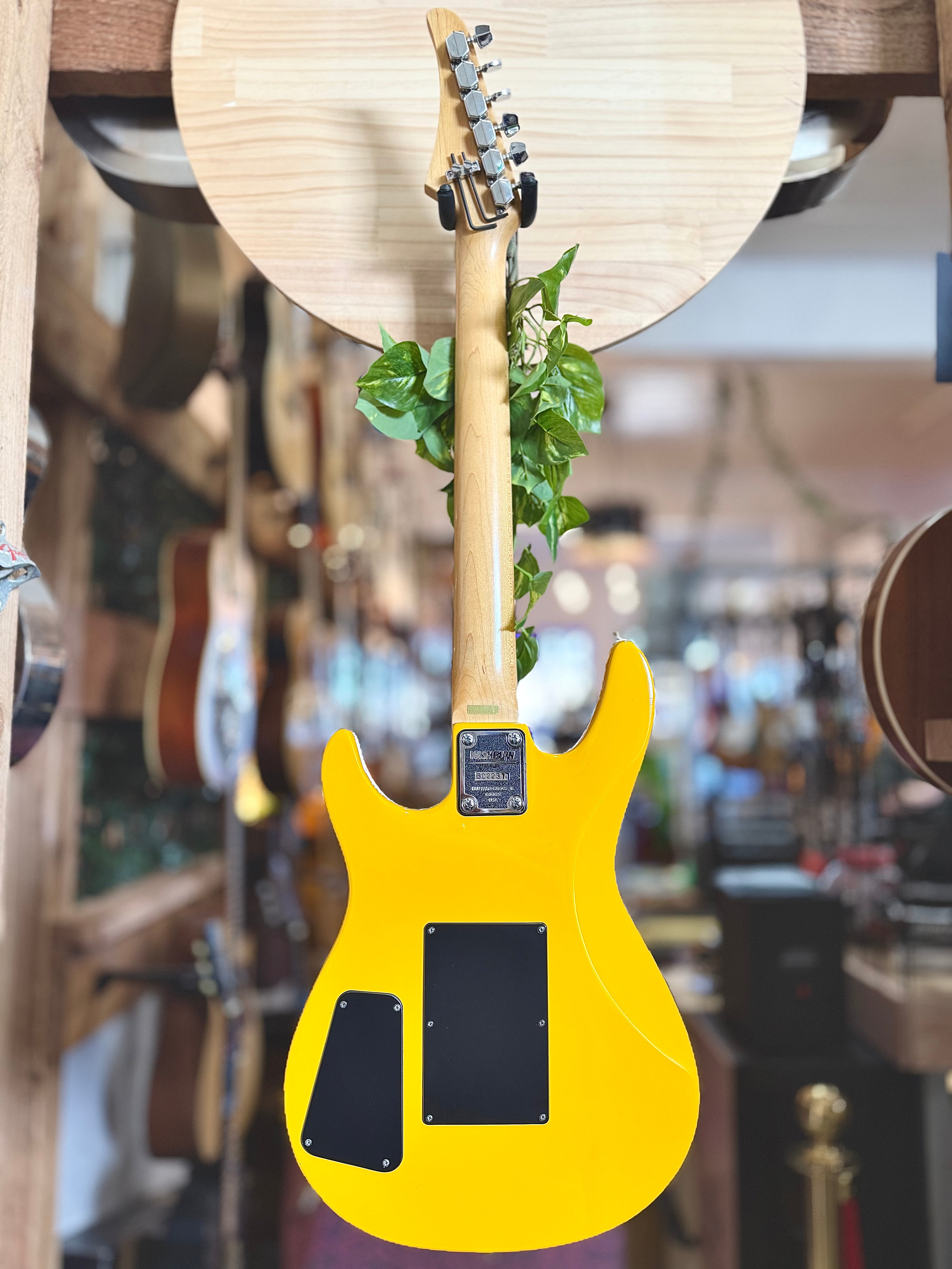 Washburn | KC40-V | Taxi Yellow | Pre-Loved