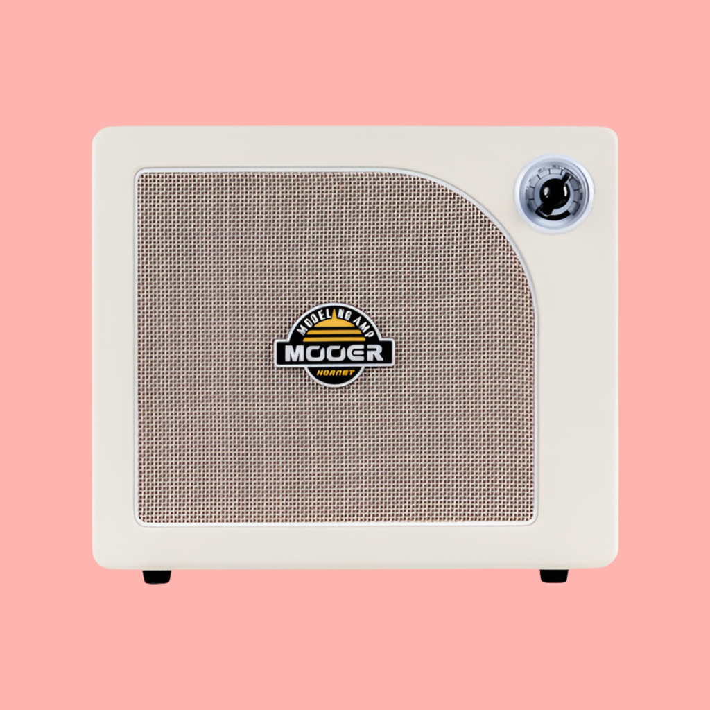 Mooer | Hornet 15 | White | 15 Watt Guitar Amp