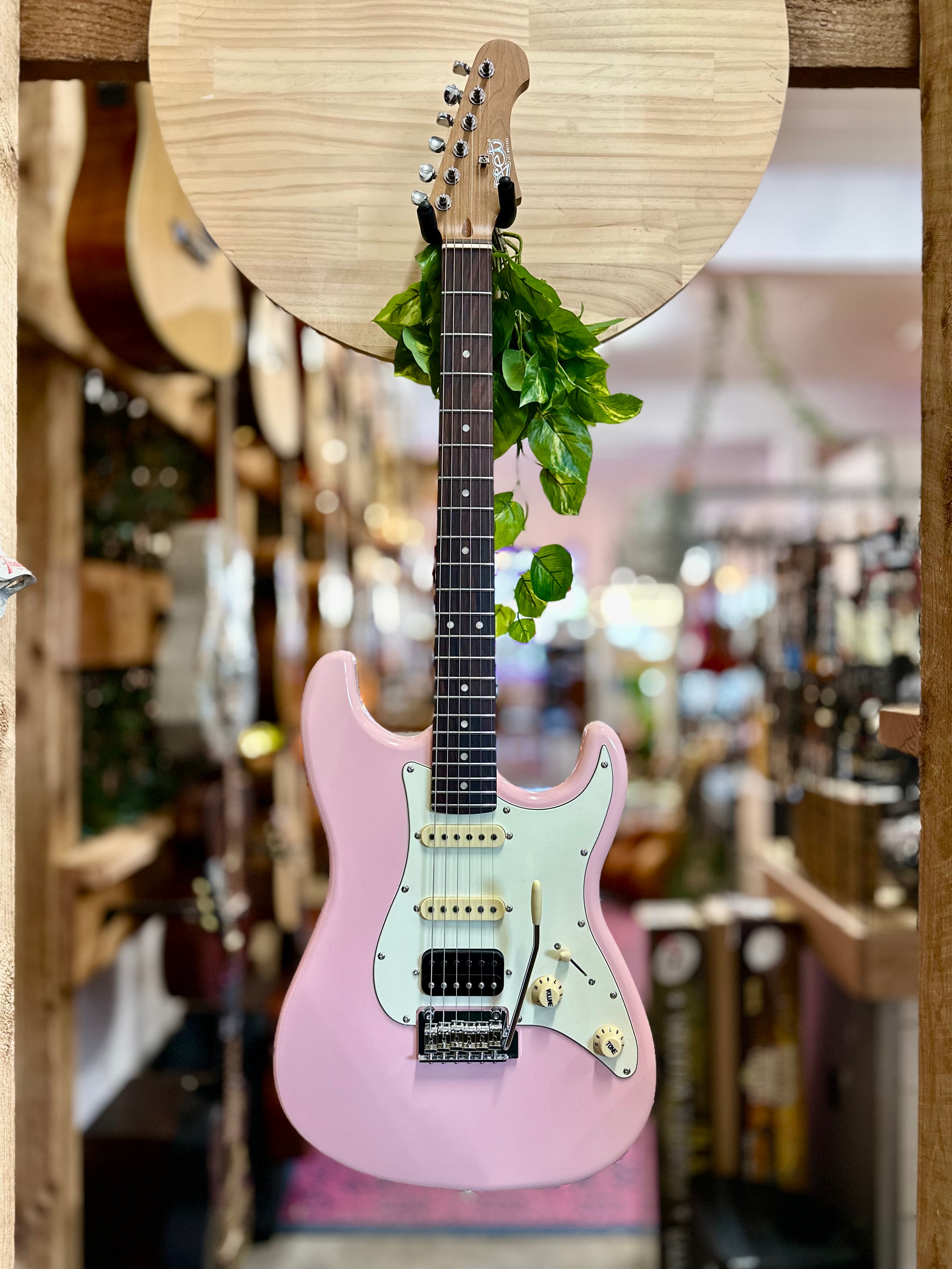 Jet Guitars | JS-400 HSS | Pink