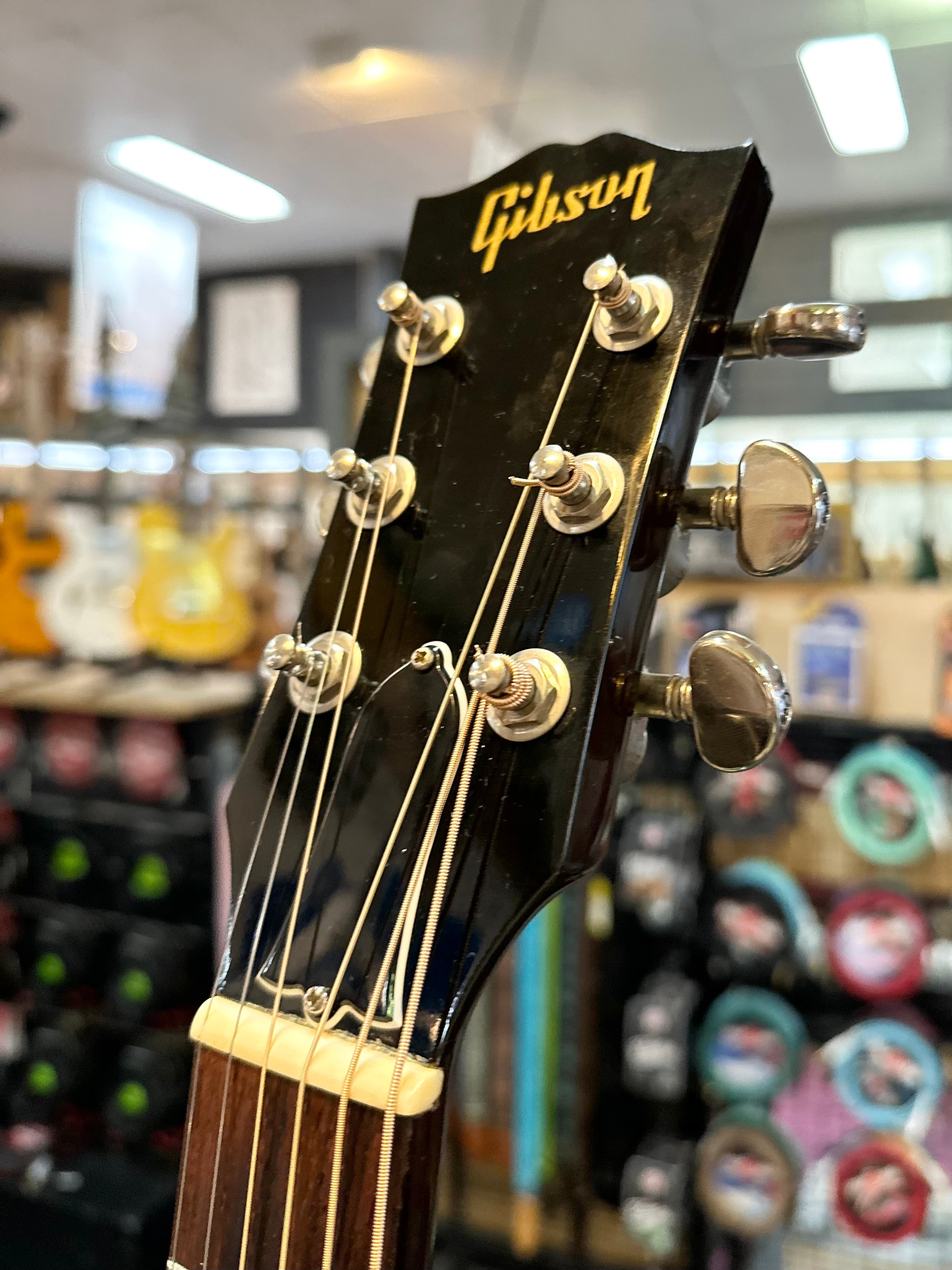 Gibson | J-45 | Lefty | Sunburst | 2008 | Pre-Loved