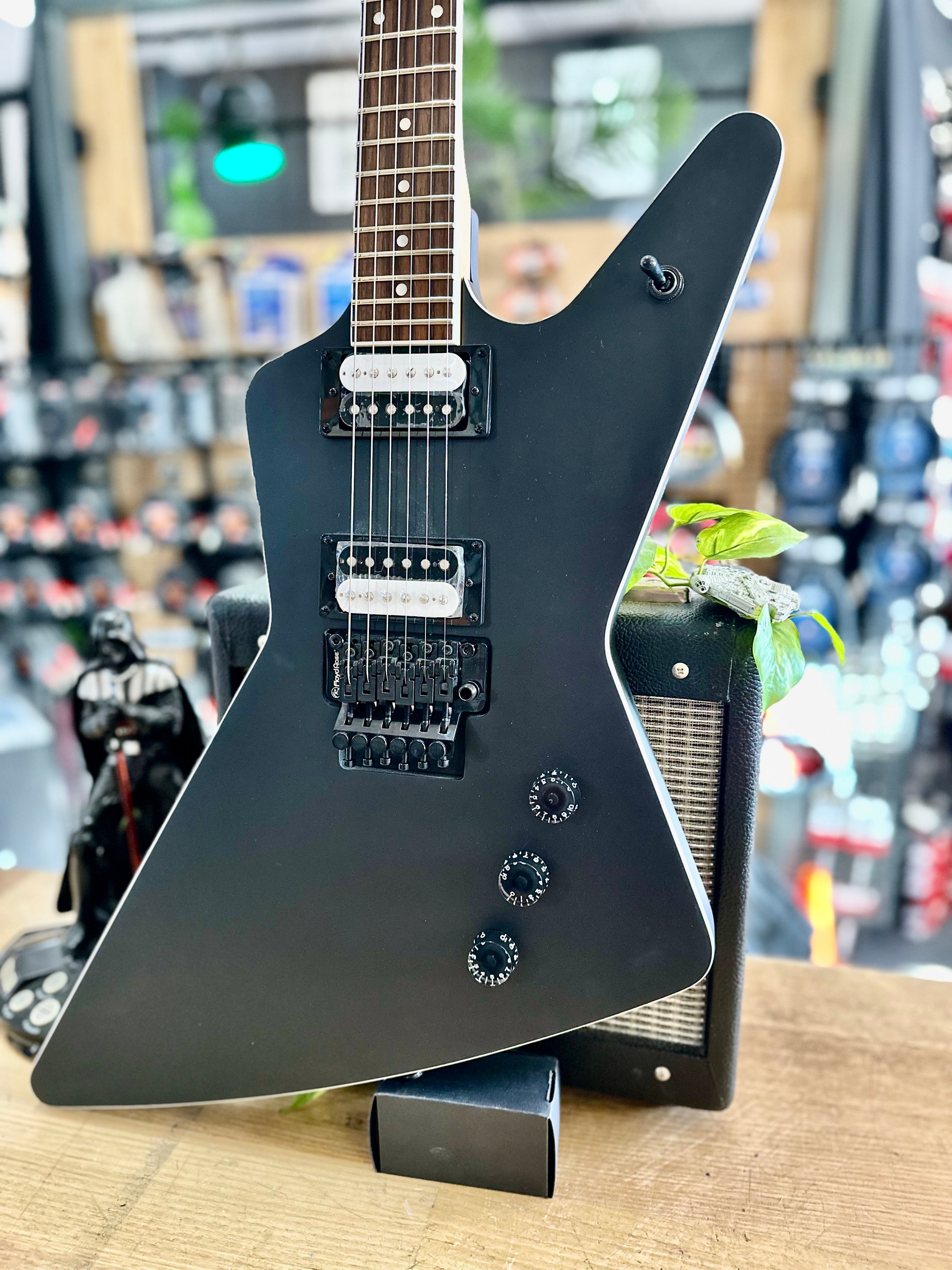 Dean Guitars | ZX | Floyd Rose | Bolt-On | Satin Black