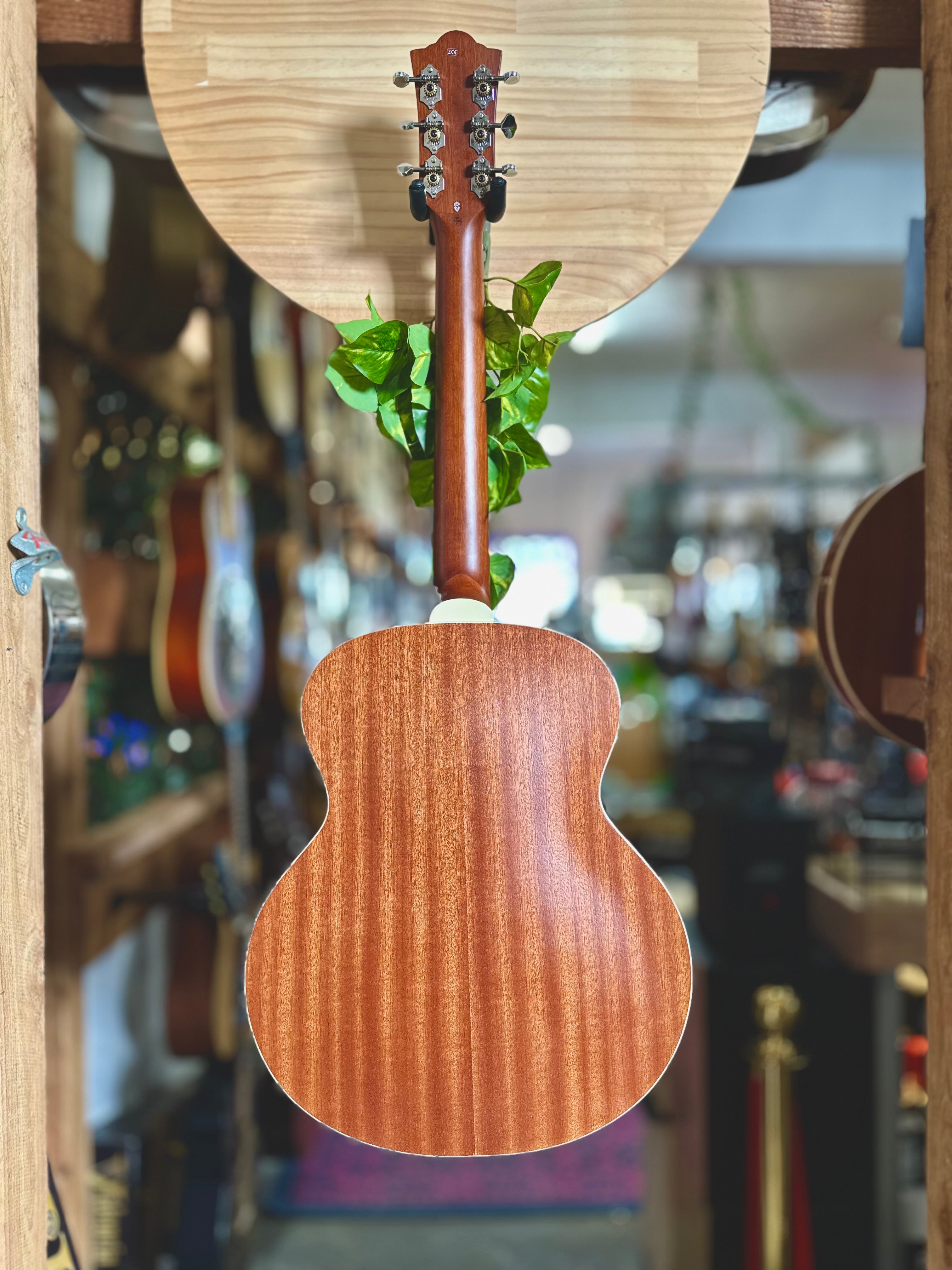 Guild | Jumbo Junior | Acoustic/Electric