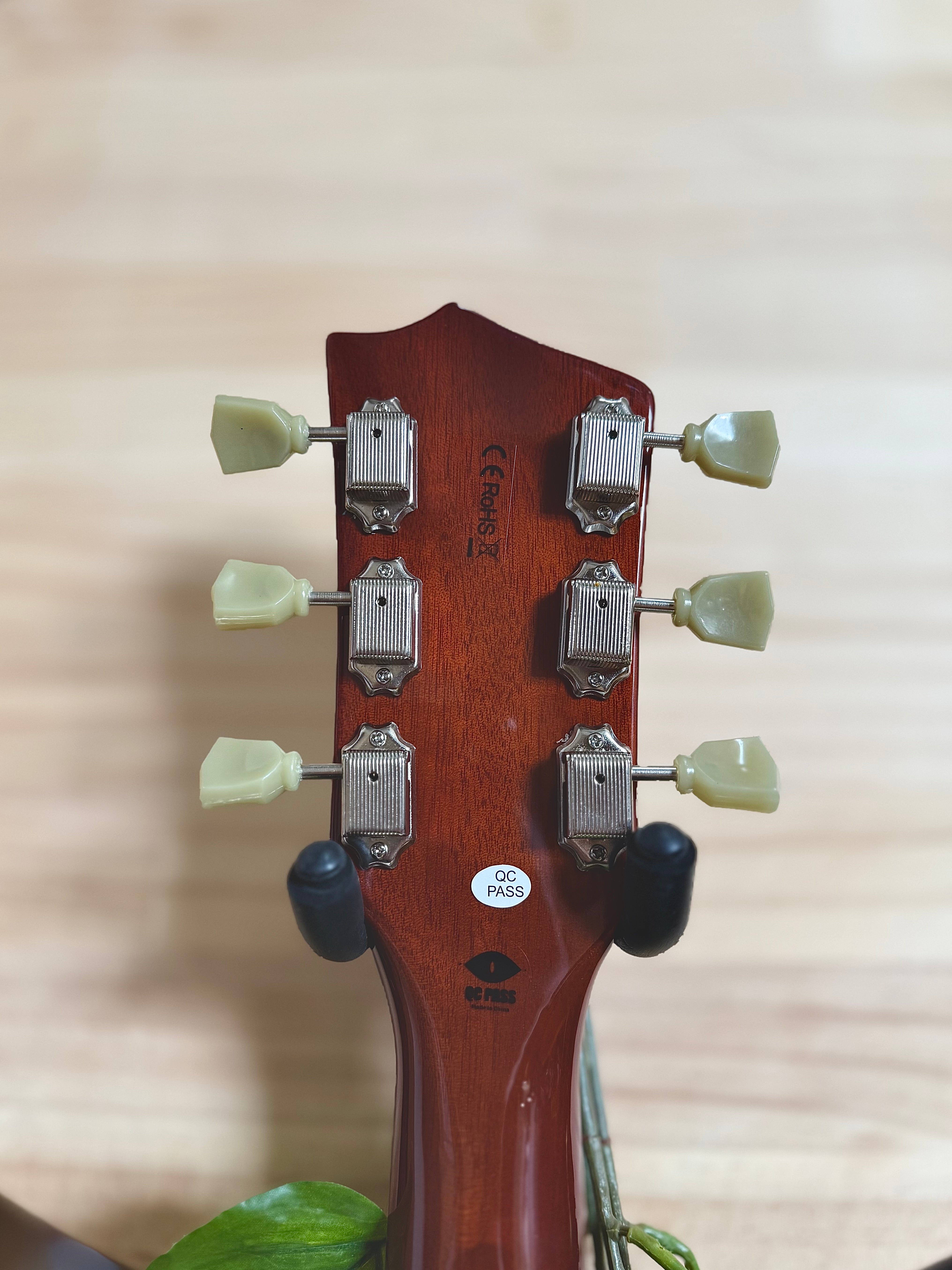 Jet Guitars | JL-500 | Heritage Cherry