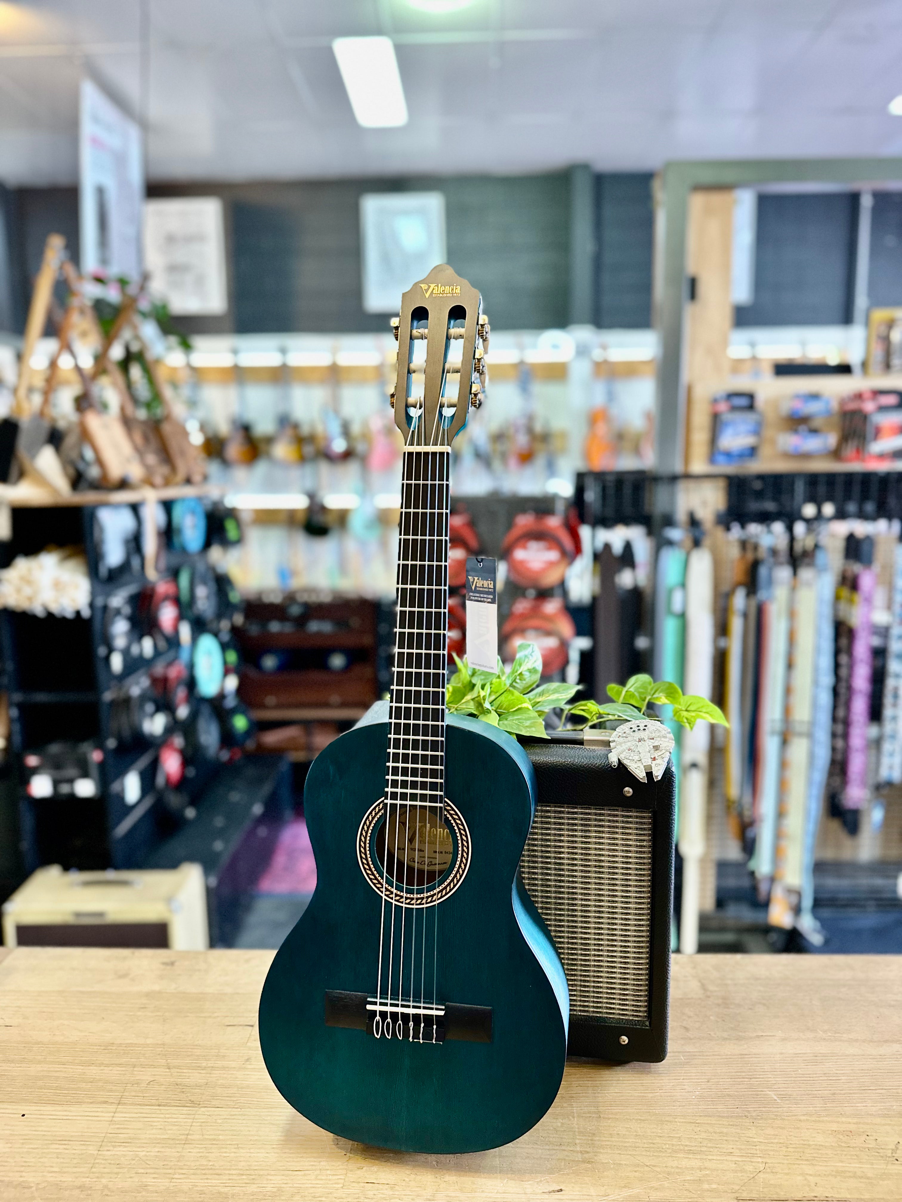 Valencia | VC201 | 1/4 Size | Student Guitar | Transparent Blue