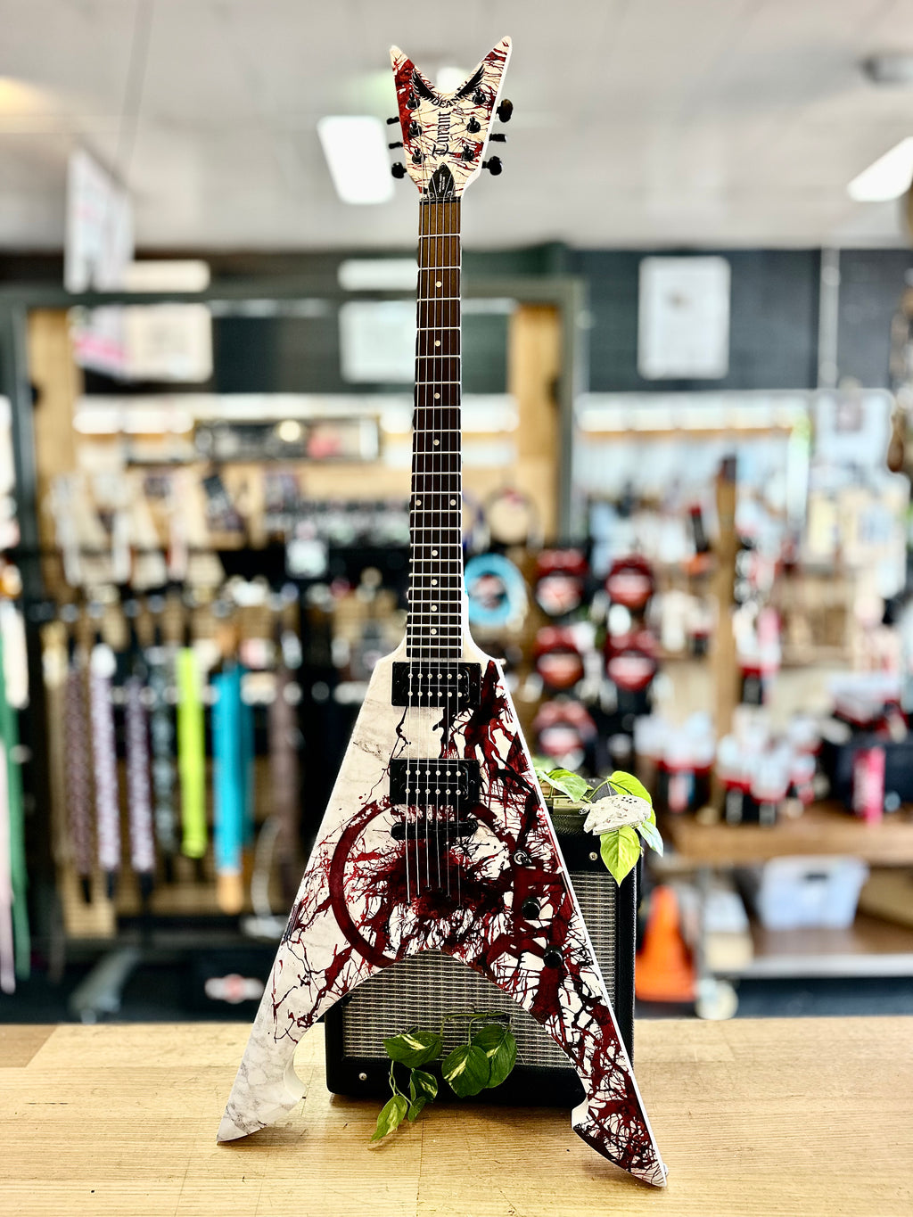 ギター DEAN Michael Amott Tyrant X Splatter MICHAEL AMOTT TYRANT X-SPLATTER | Dean Guitars