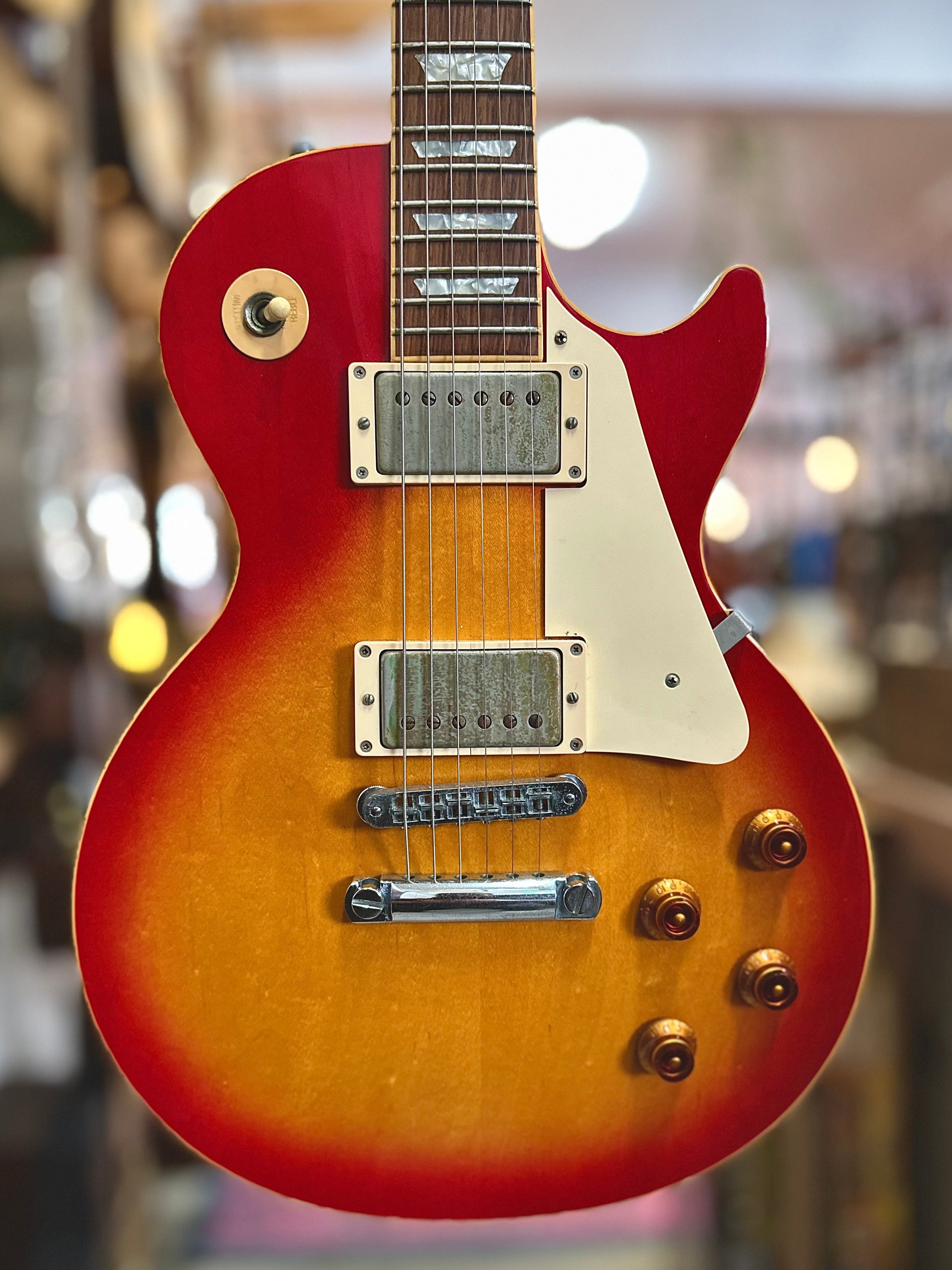 Gibson | Les Paul Standard | Cherryburst | 2000 | Pre-Loved