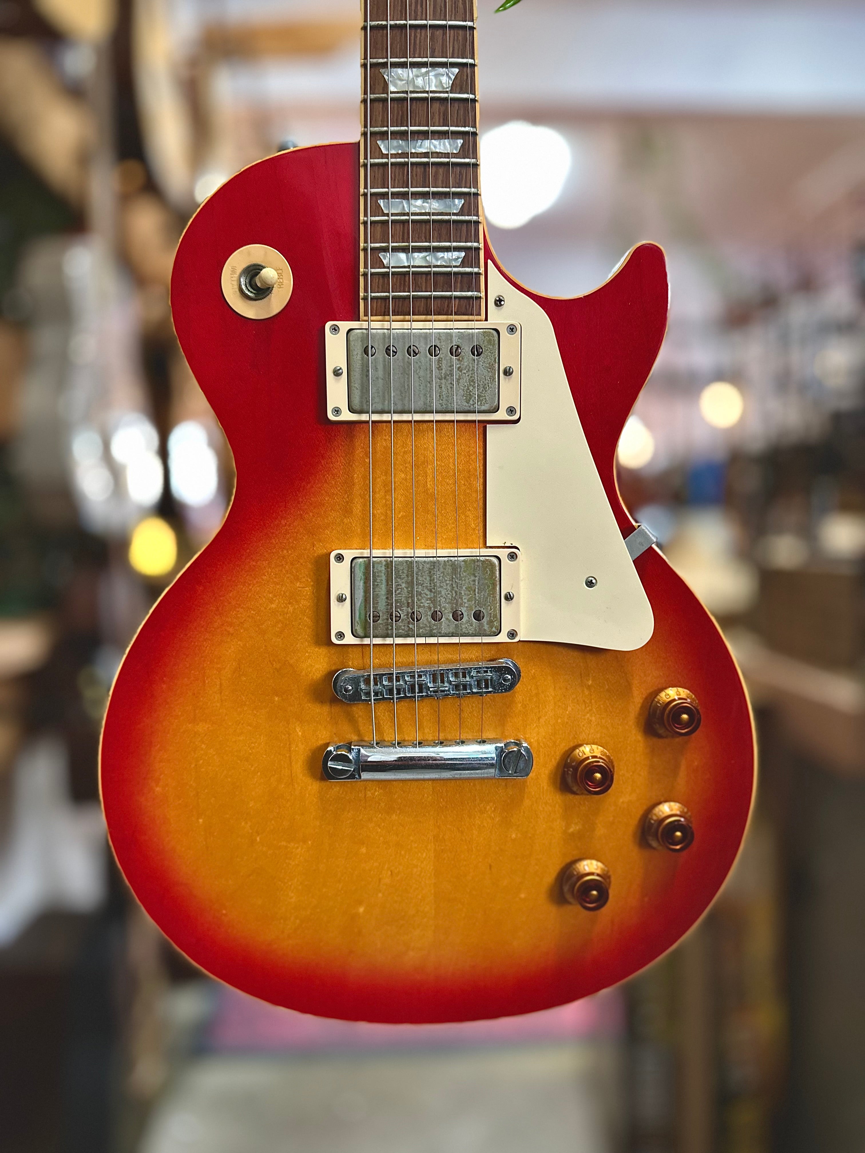 Gibson | Les Paul Standard | Cherryburst | 2000 | Pre-Loved