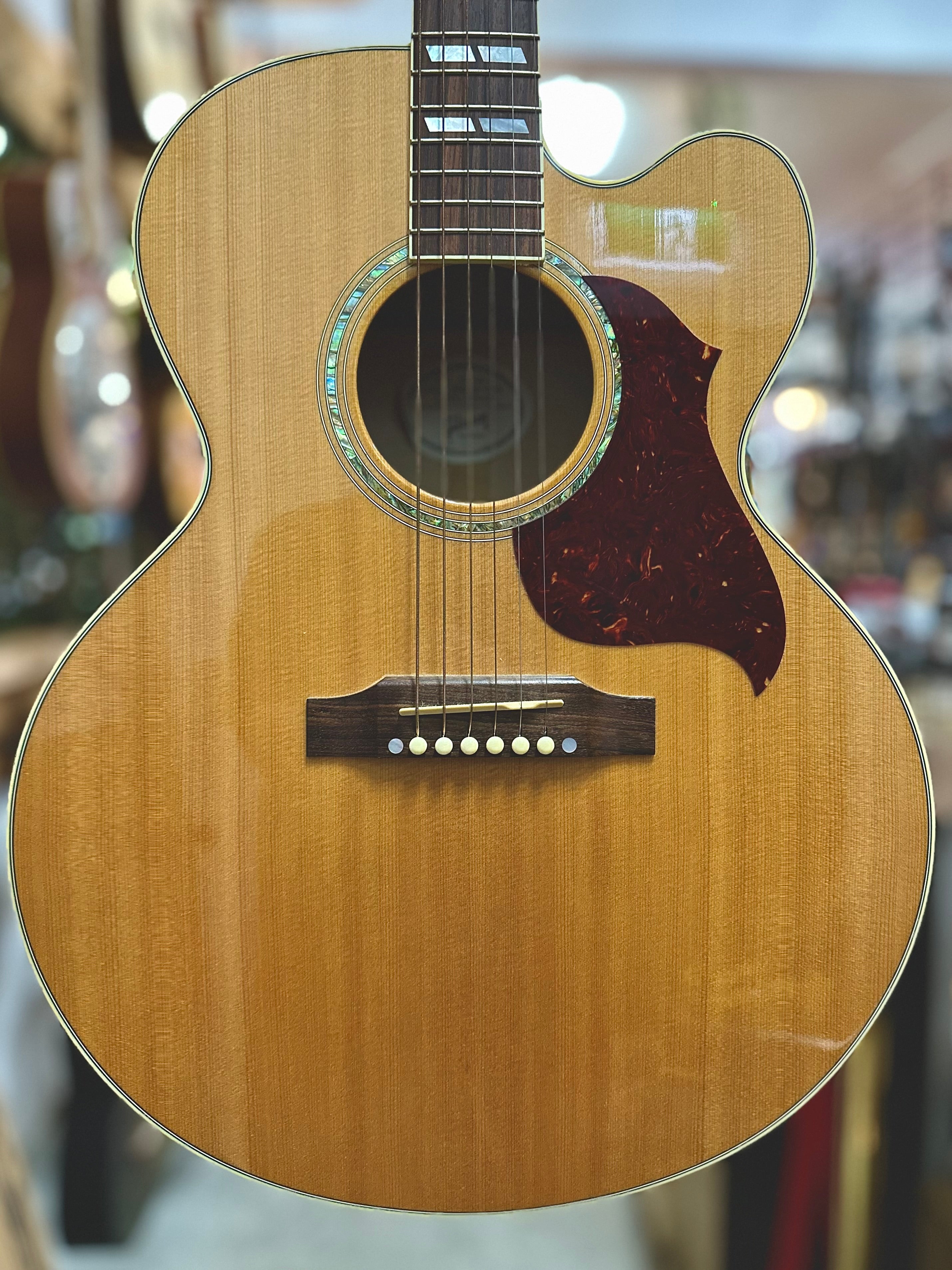 Gibson | J-185 | Electric Cutaway | Antique Natural | 2009 | Pre-Loved