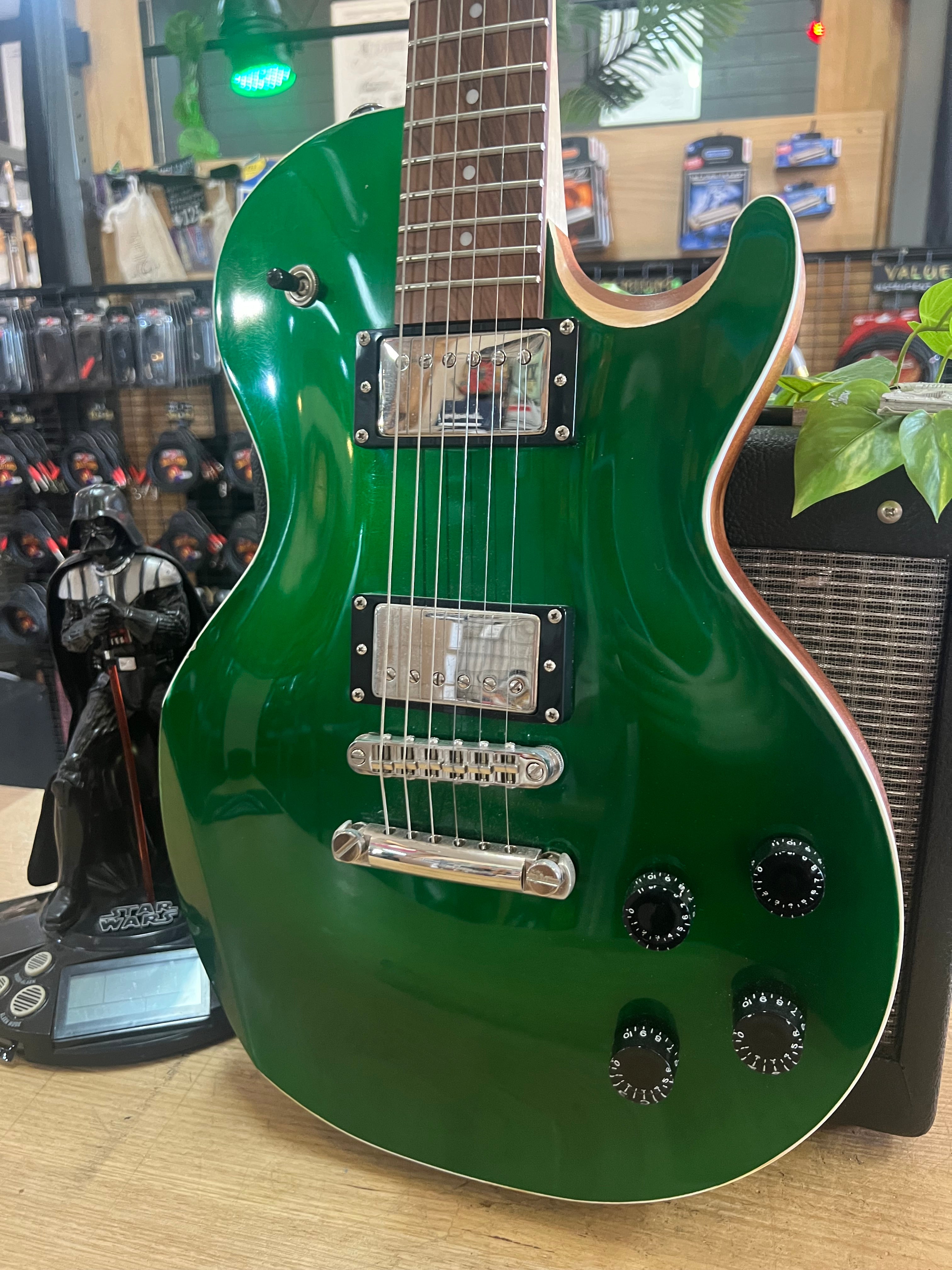 68 Guitars | Iconic Series | Metallic Green | Pre-Loved