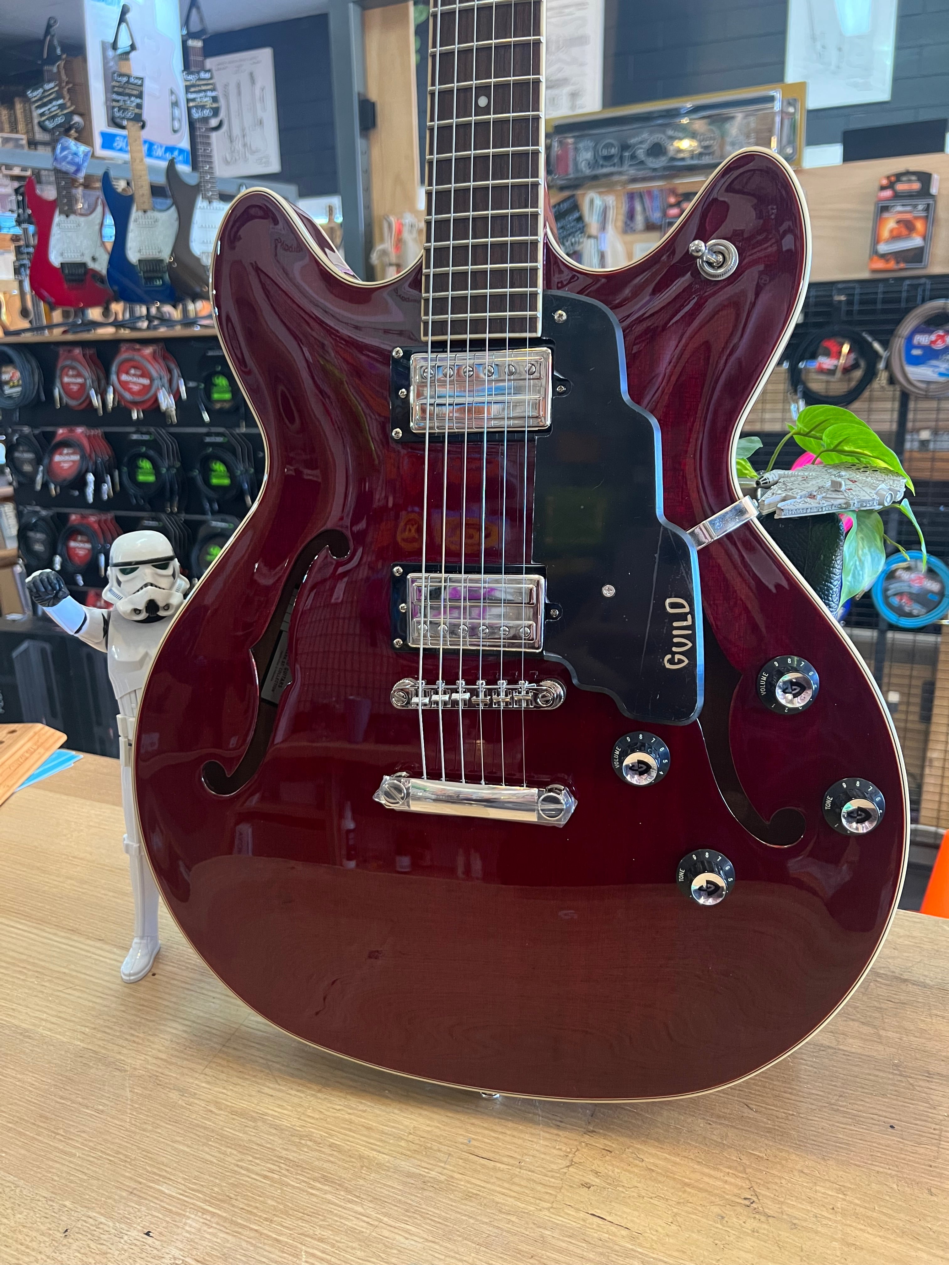 Guild | Starfire I | Hollowbody Electric | Cherry Red