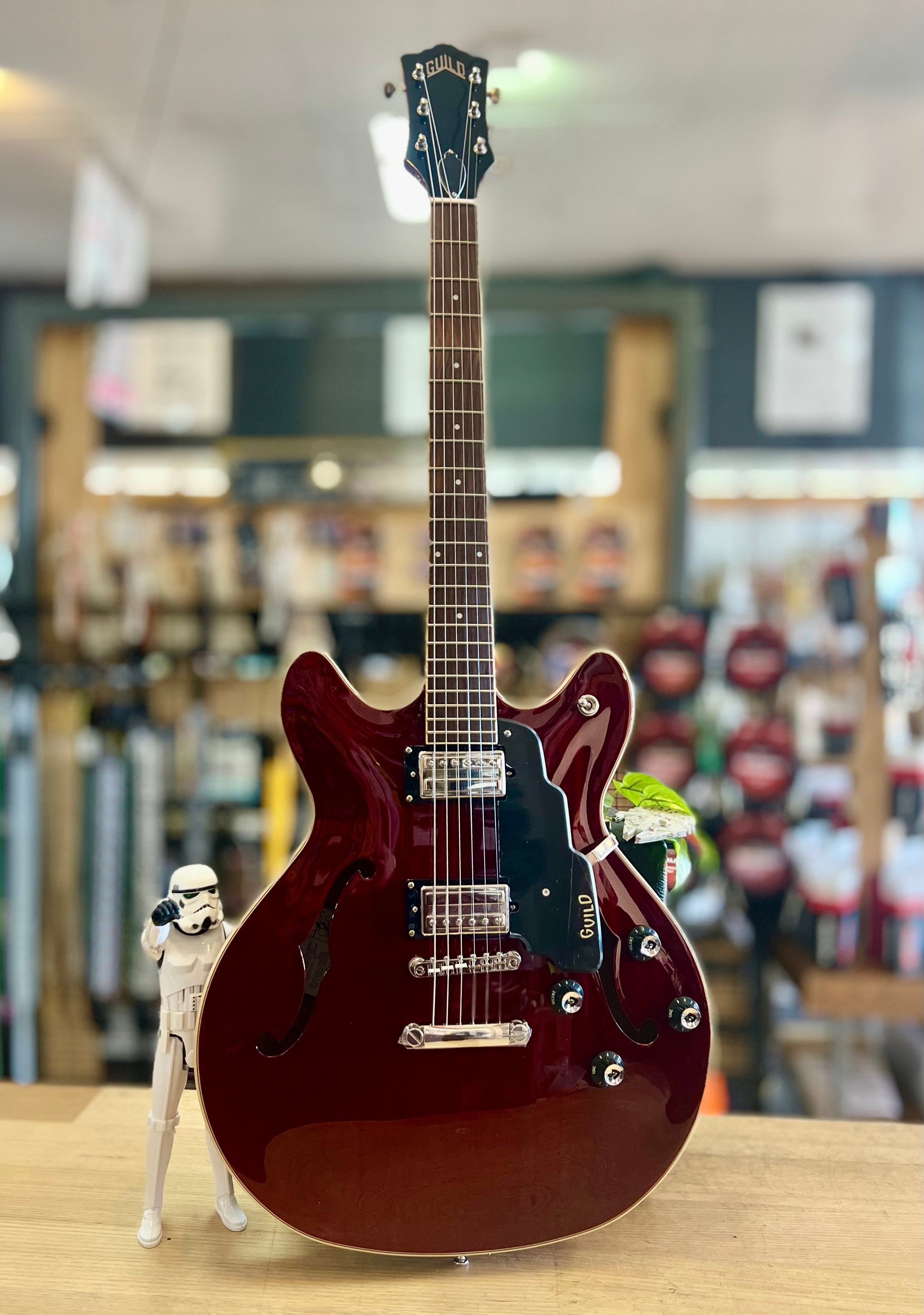 Guild | Starfire I | Hollowbody Electric | Cherry Red