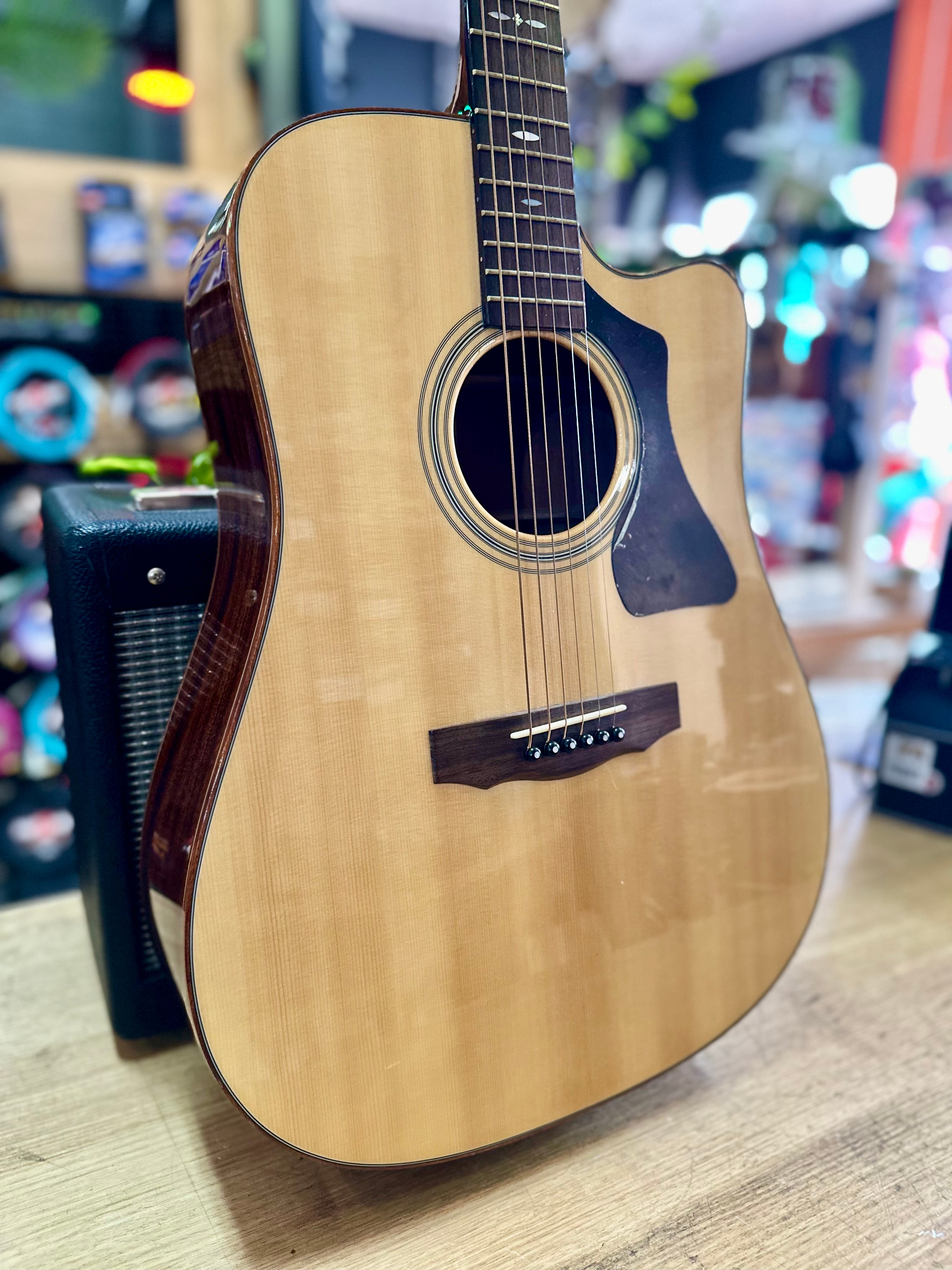 Guild | GAD40-CE | Natural | Cutaway Acoustic/Electric | Pre-Loved