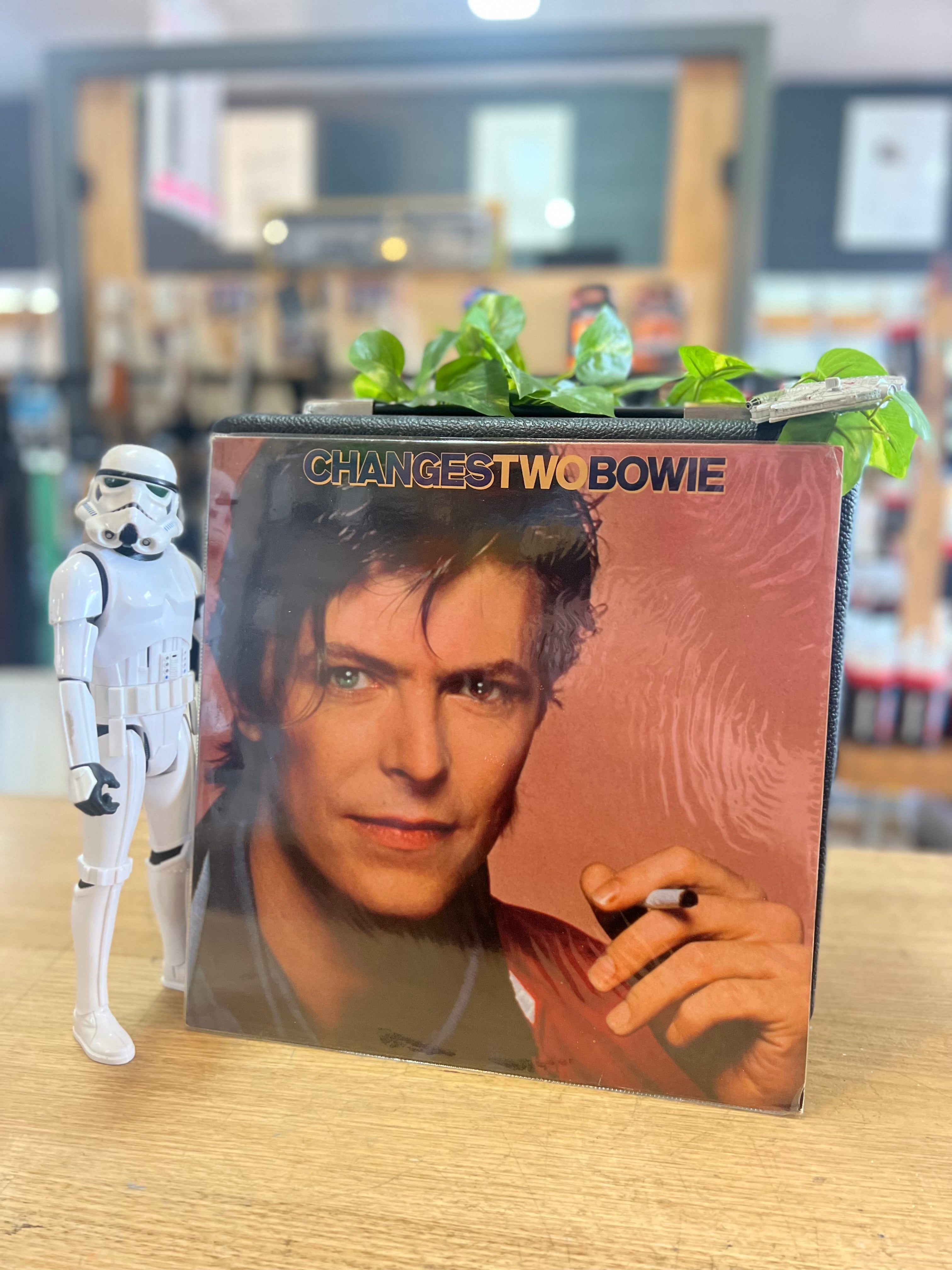 David Bowie | ChangesTwoBowie | 1981 Australian Pressing | Vintage Vinyl