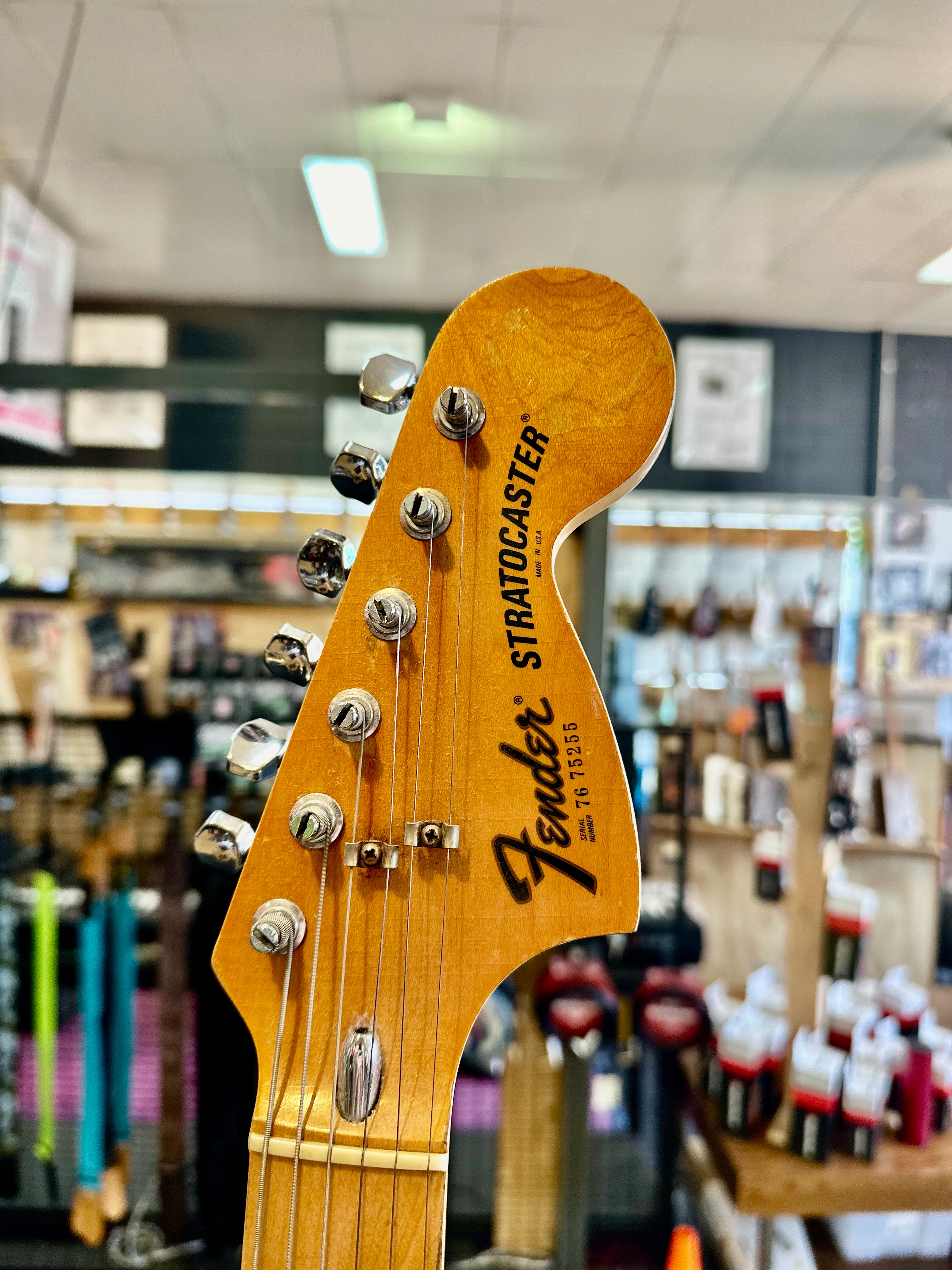 Fender | Stratocaster | 1976 | Sunburst | Vintage