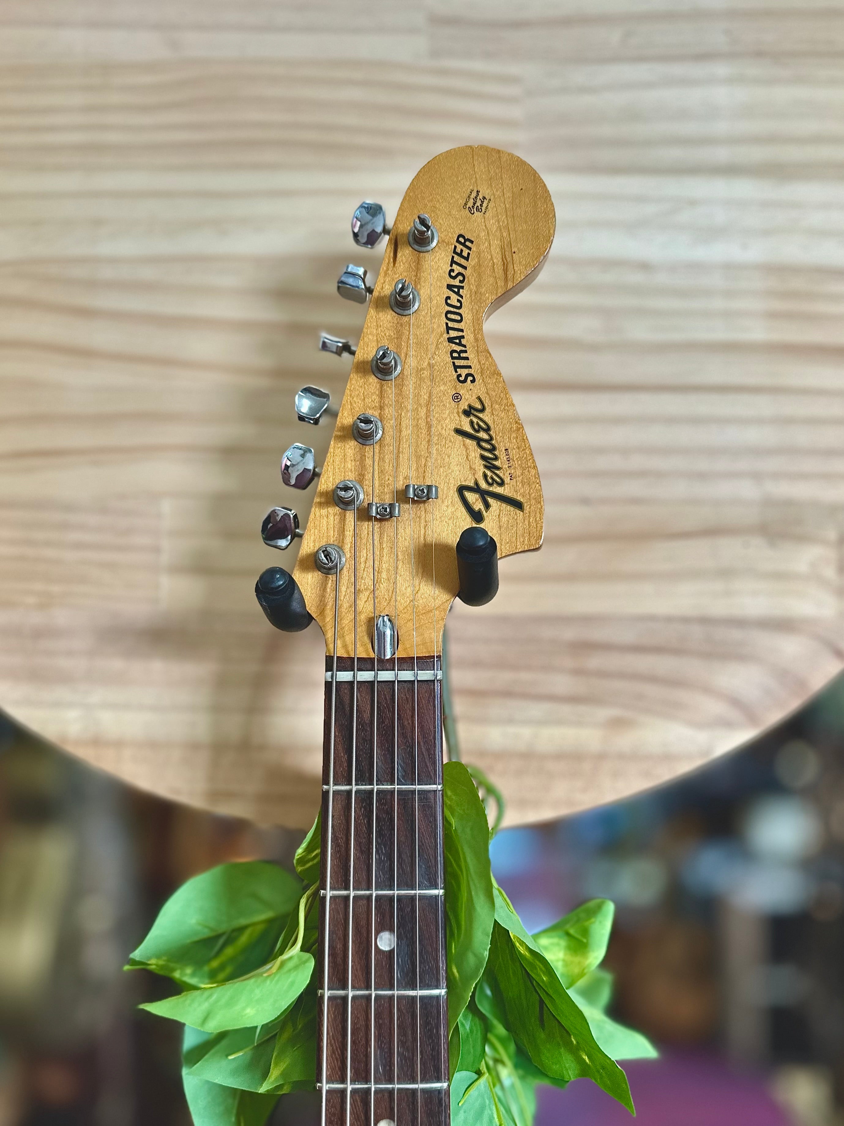 Fender | Stratocaster | Olympic White | 1975 | Vintage