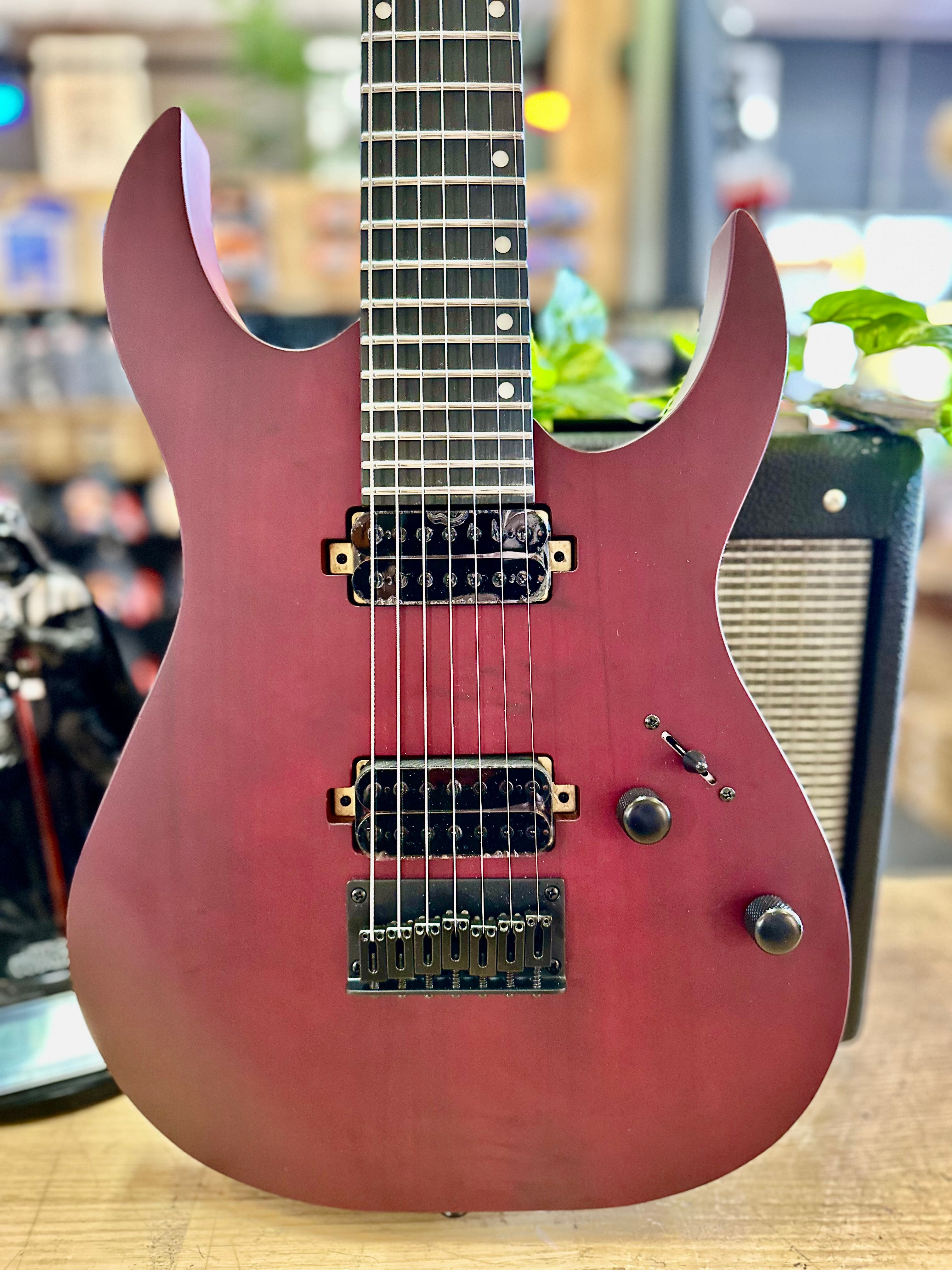 Spira Guitars | S-407 MWR | 7 - String | Satin Wine Red