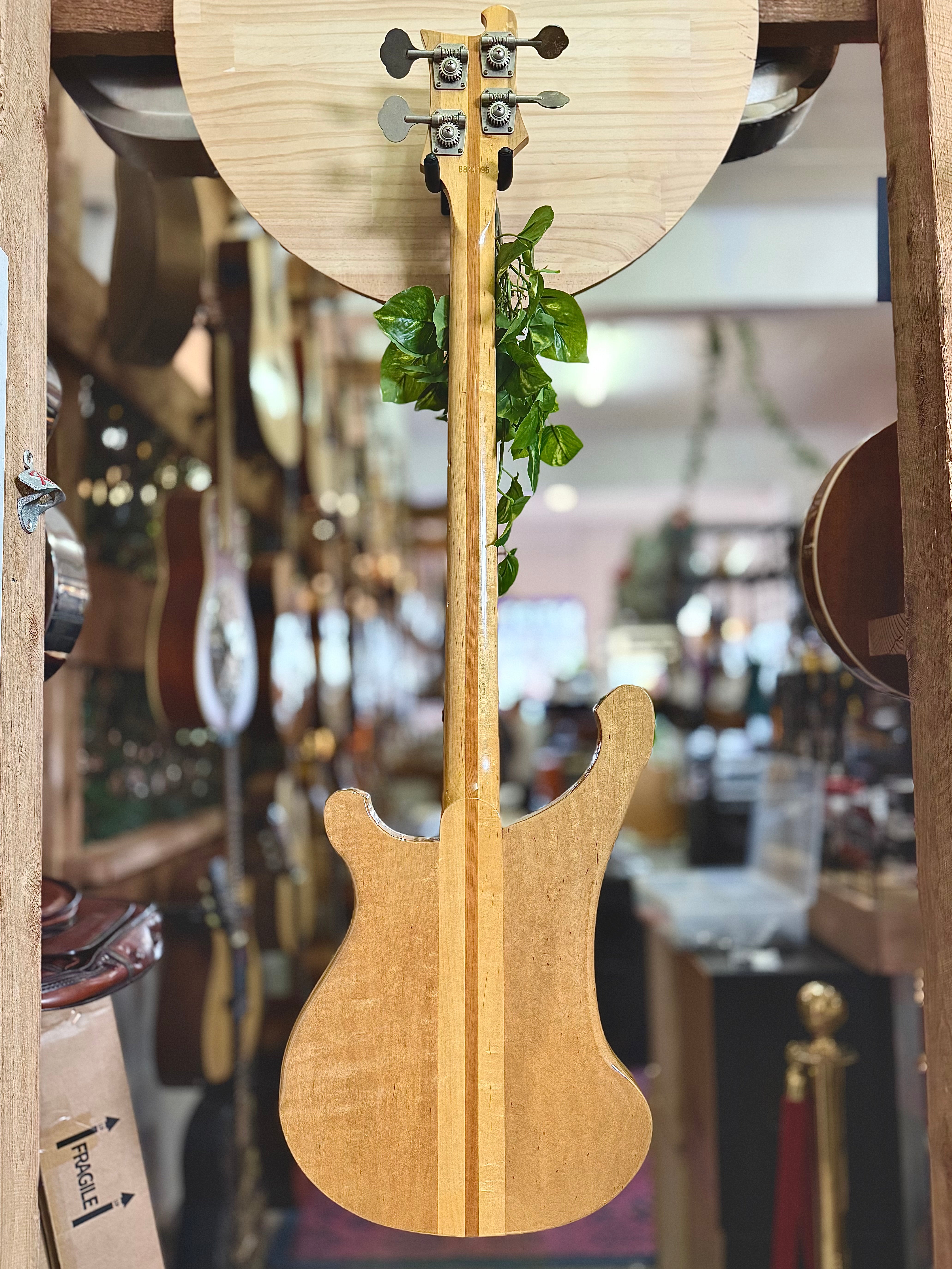 Greco | RB-700N | Mapleglo | 4001 Style | Pre-Loved