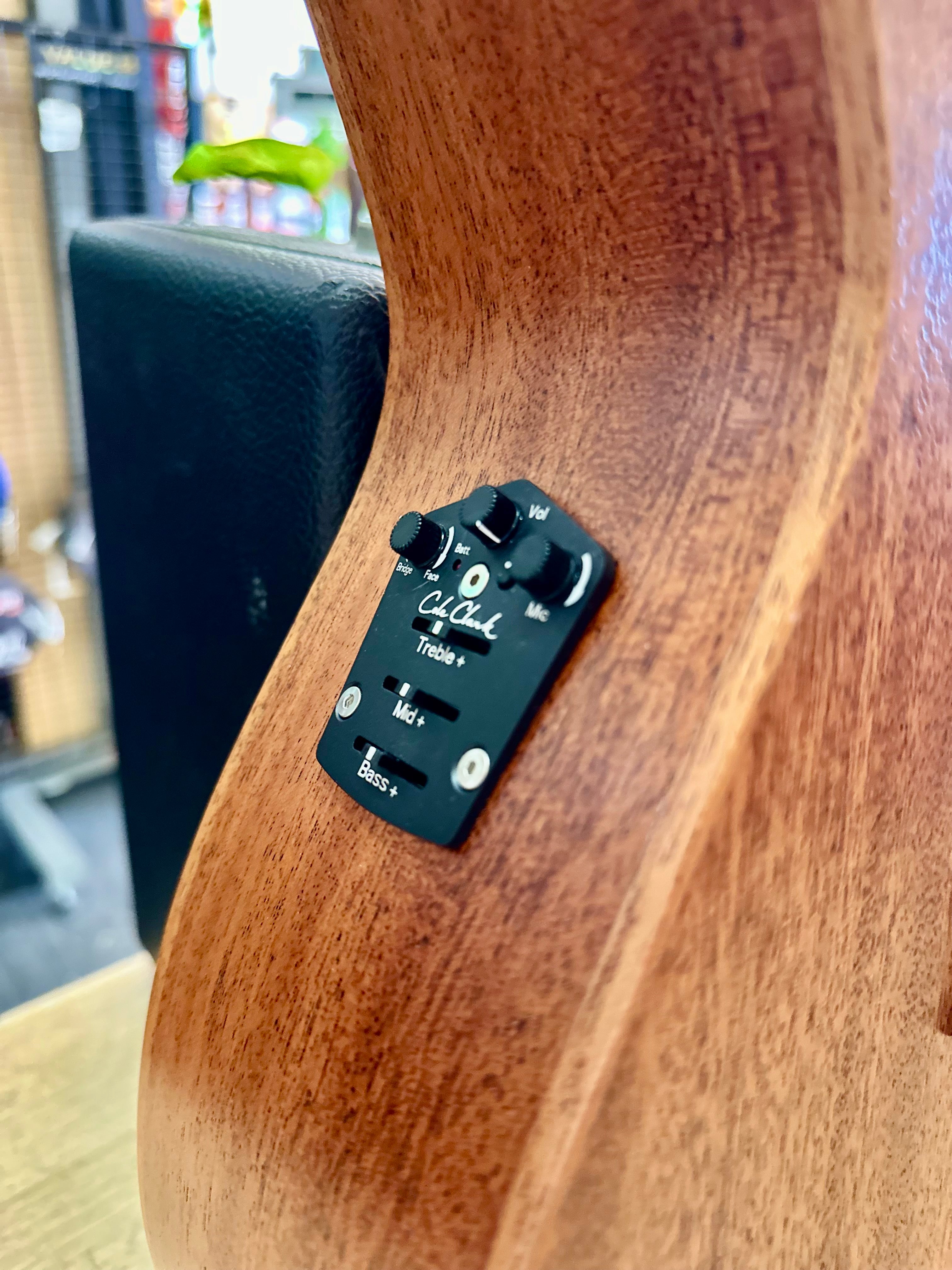 Cole Clark | STUDIO | AN1EC-MMAH | African Mahogany | Acoustic/Electric