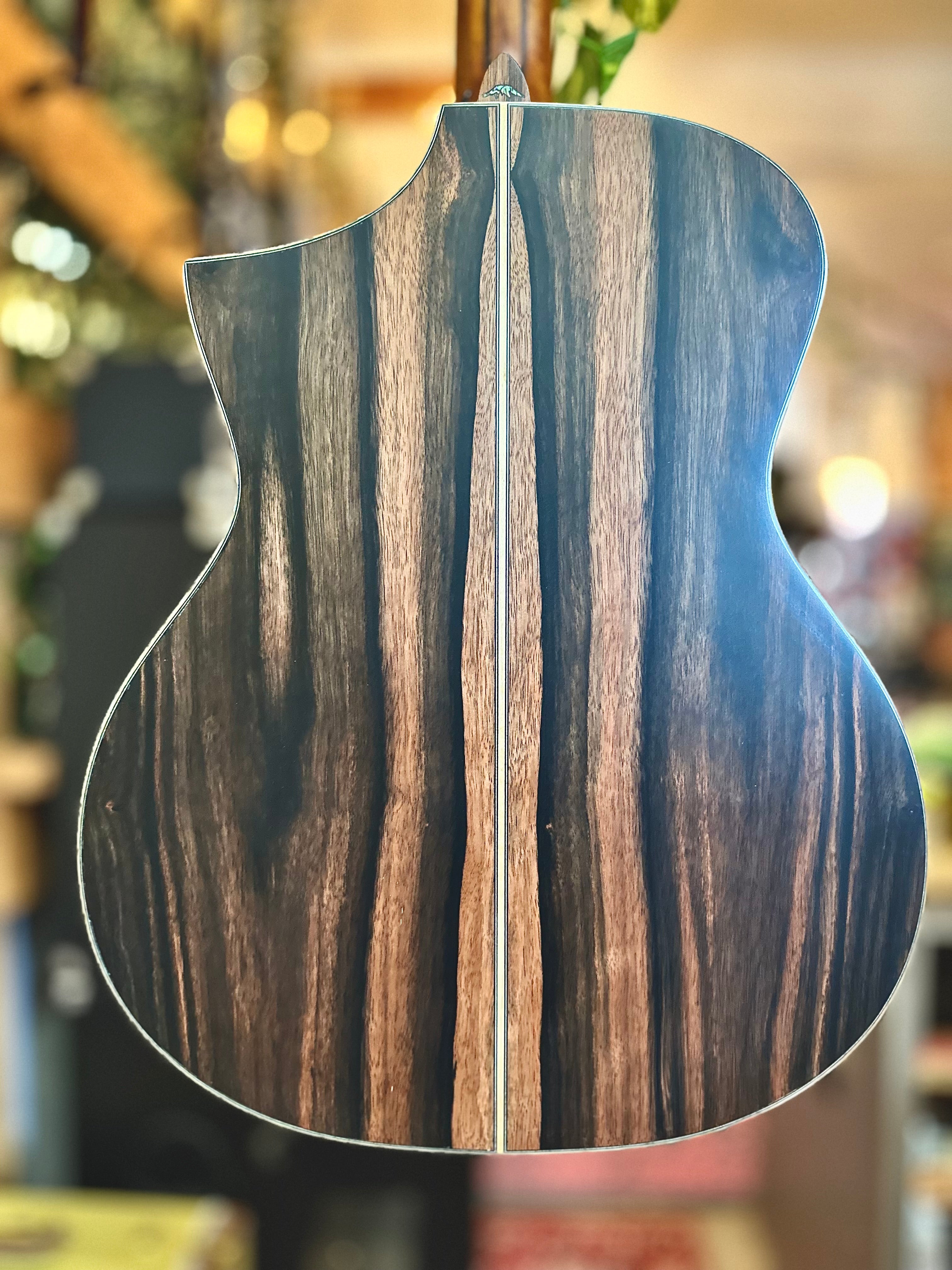 BROMO | BAR5CE | All Solid |  Rocky Mountain Series Acoustic-Elec Guitar