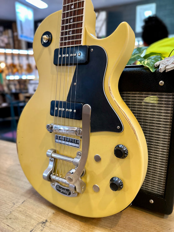 Tokai | Leadbetter Rabid Dog Relic | Tradition LP Special | JJs J-90s | Relic TV Yellow | Bigsby