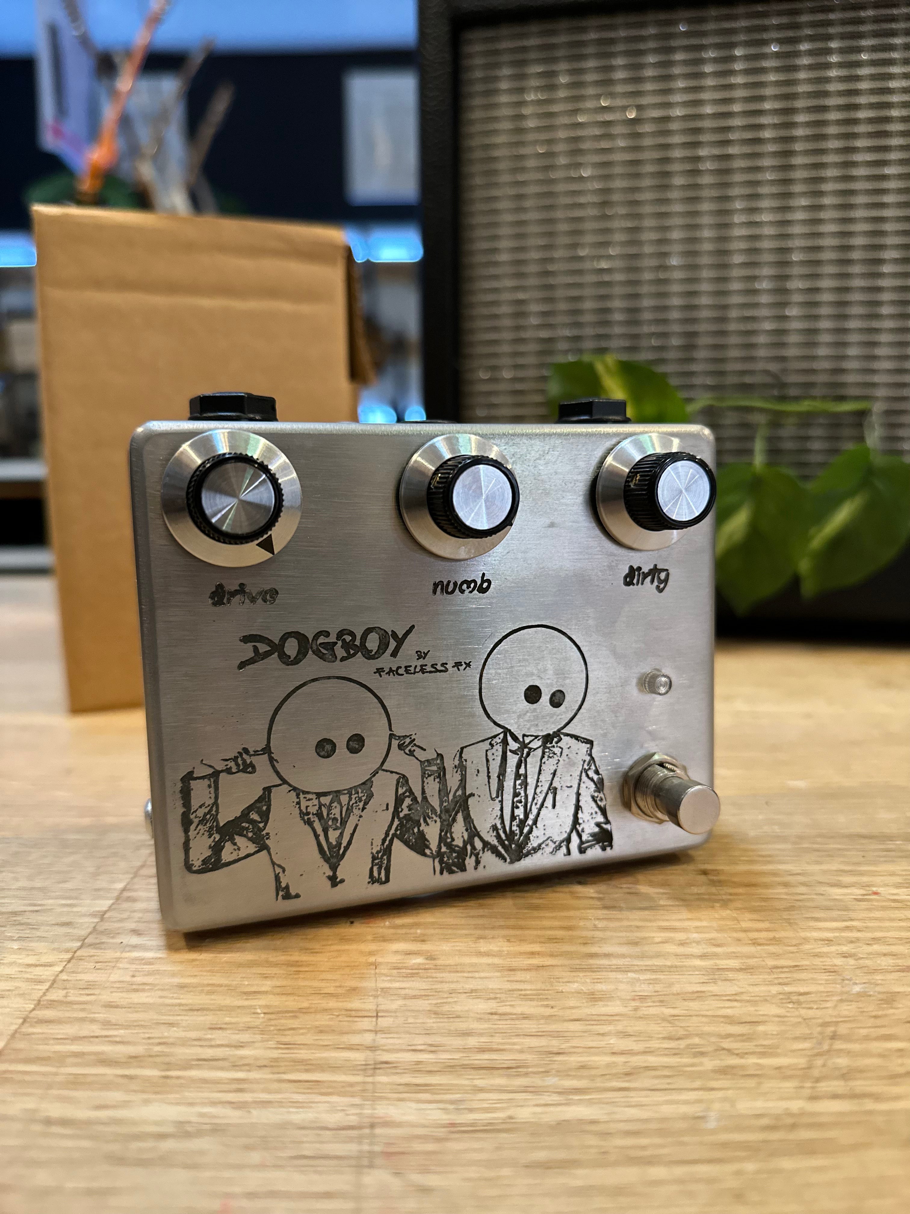 Faceless FX | Dogboy Fuzz | B&M Style Circuit | Ex-Demo Pedals