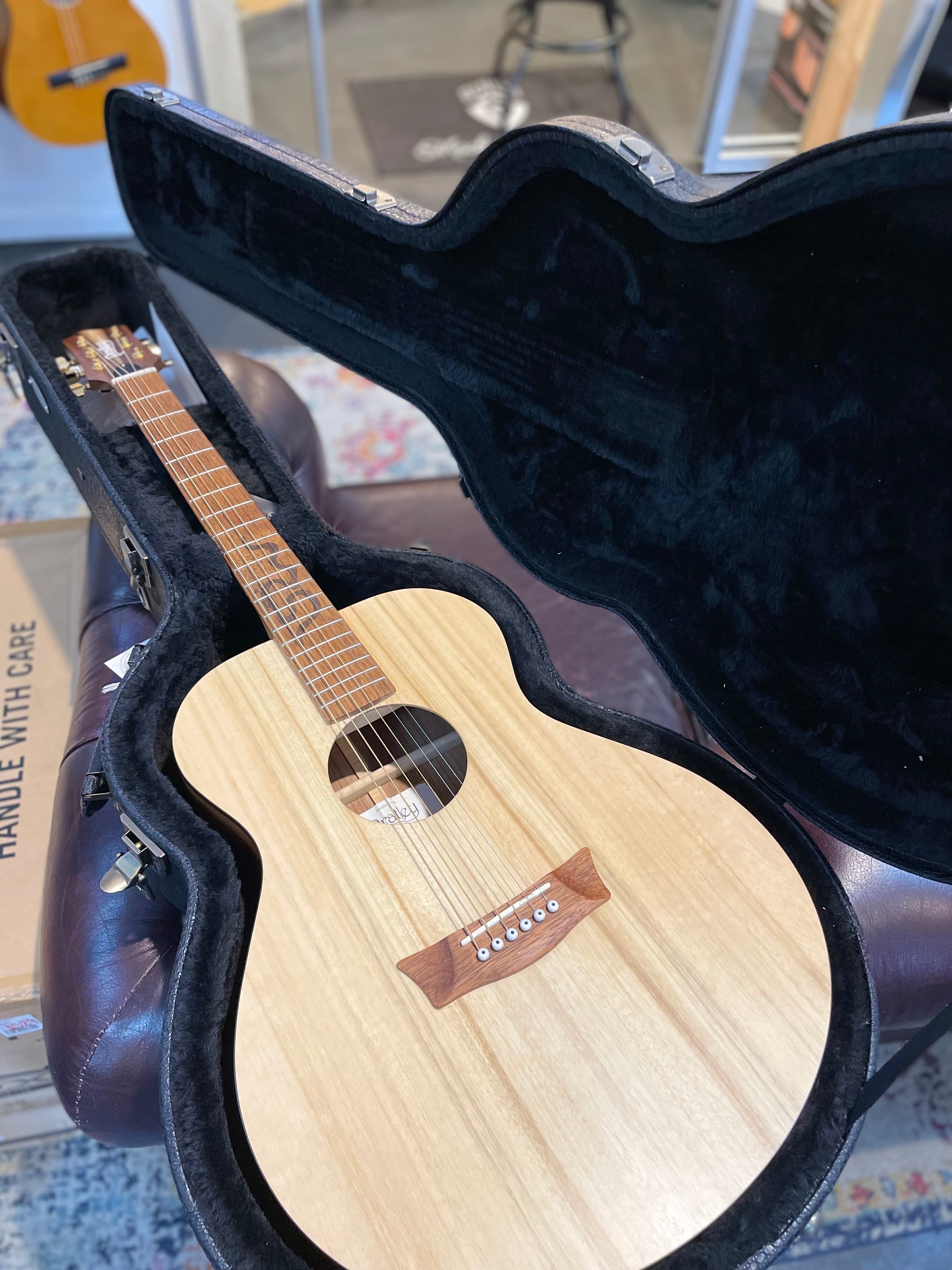 Pratley | Josh Teskey Signature | Blackwood & Silver Quandong | LR Baggs P/UP | Made in Australia